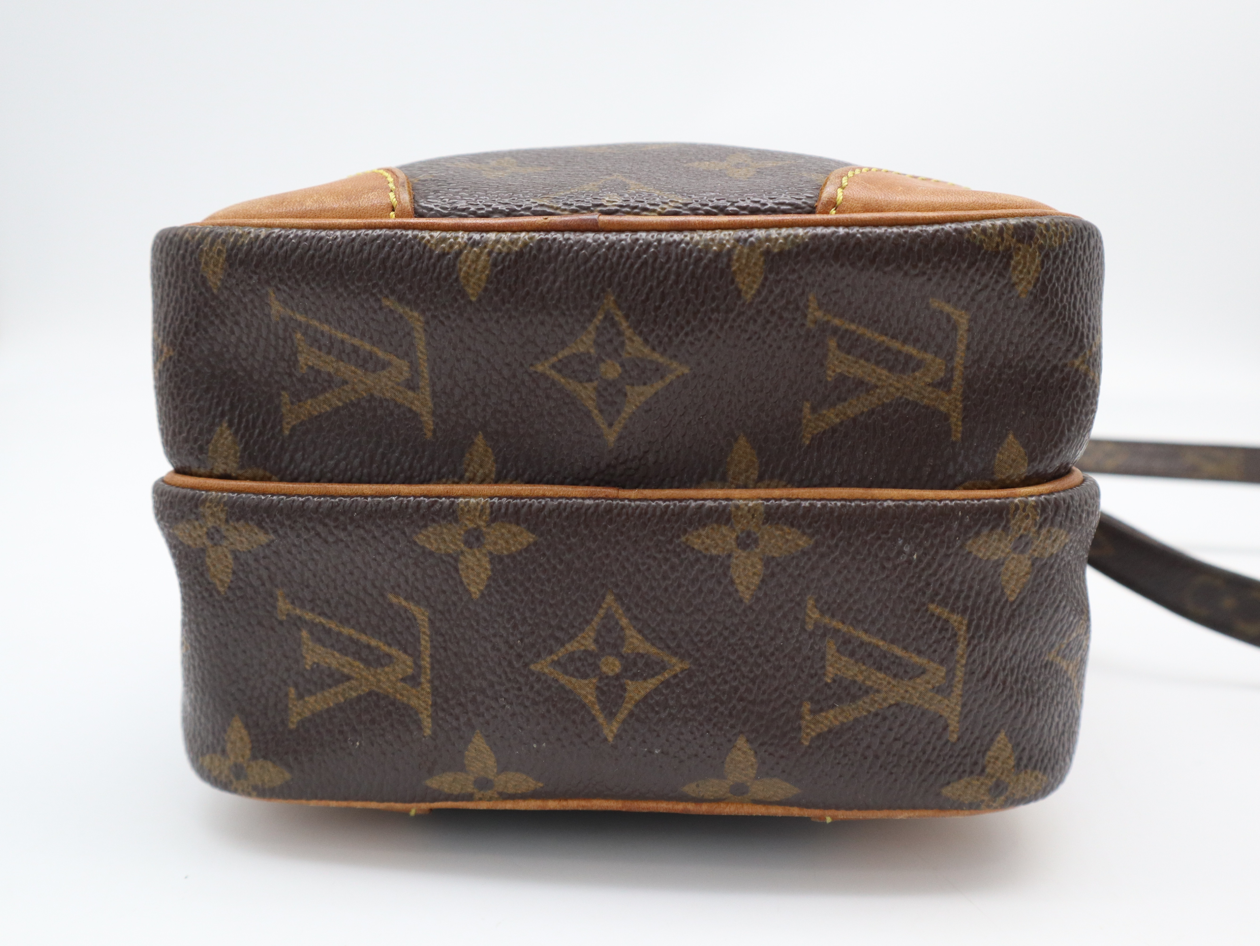 M45236 Monogram Amazon Shoulder Bag — view 5