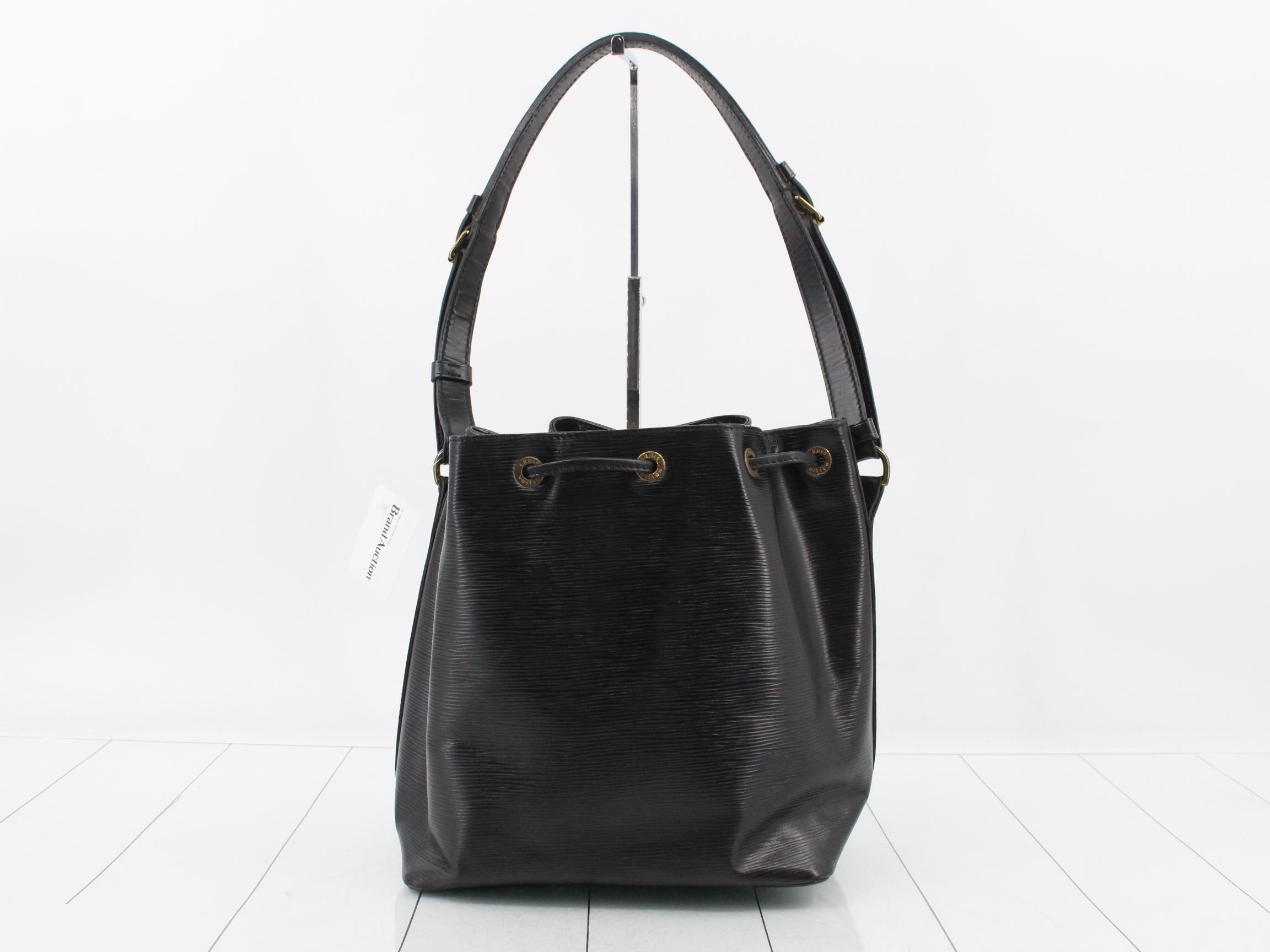 Epi Petit Noé handbag — view 2