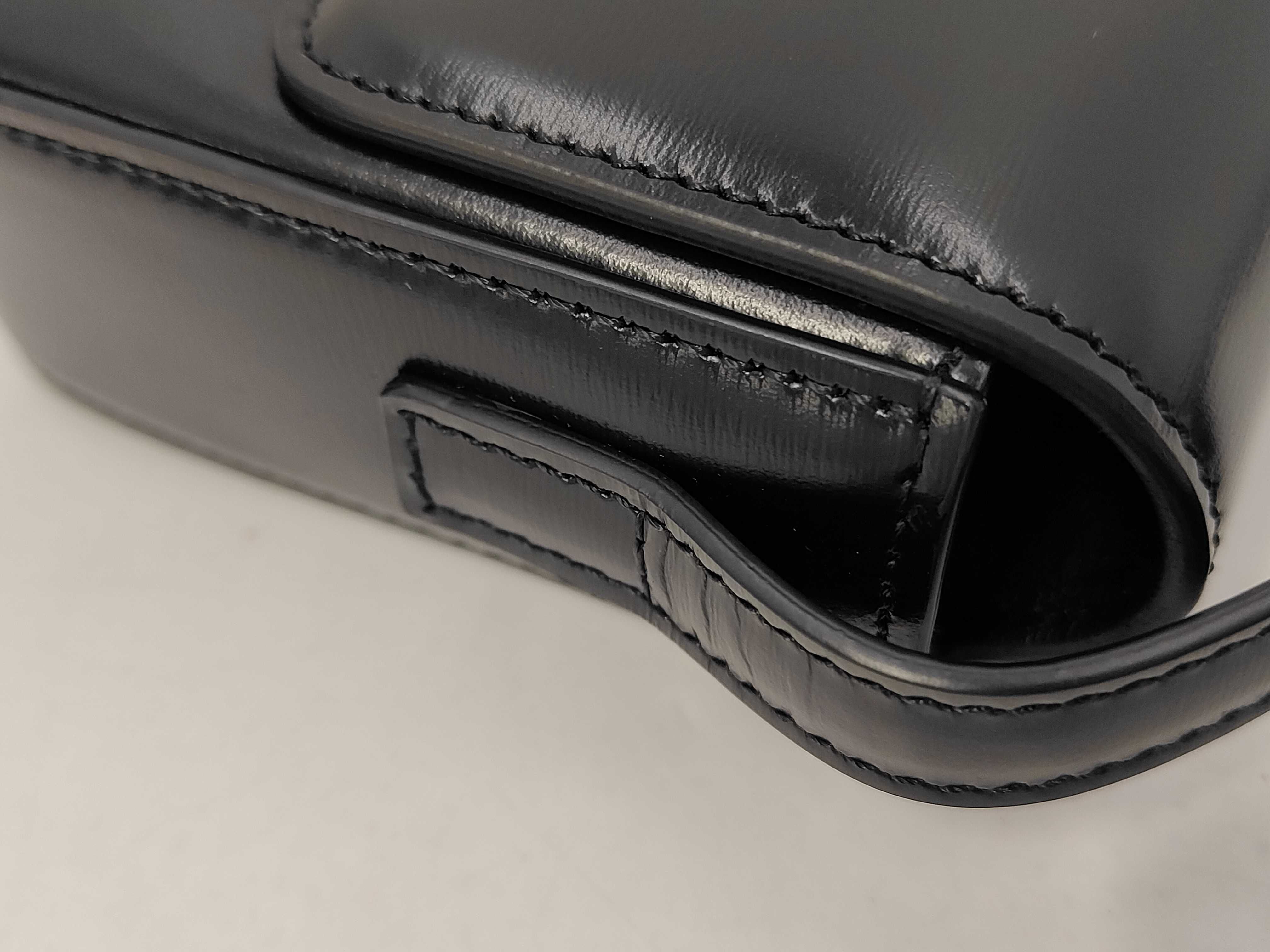 Triomphe Claude Shoulder Bag — view 5