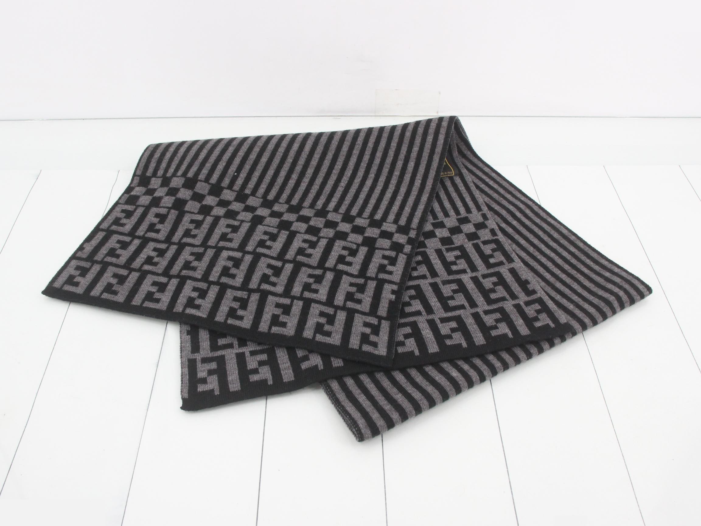 ZUCCA scarf with tag — view 2
