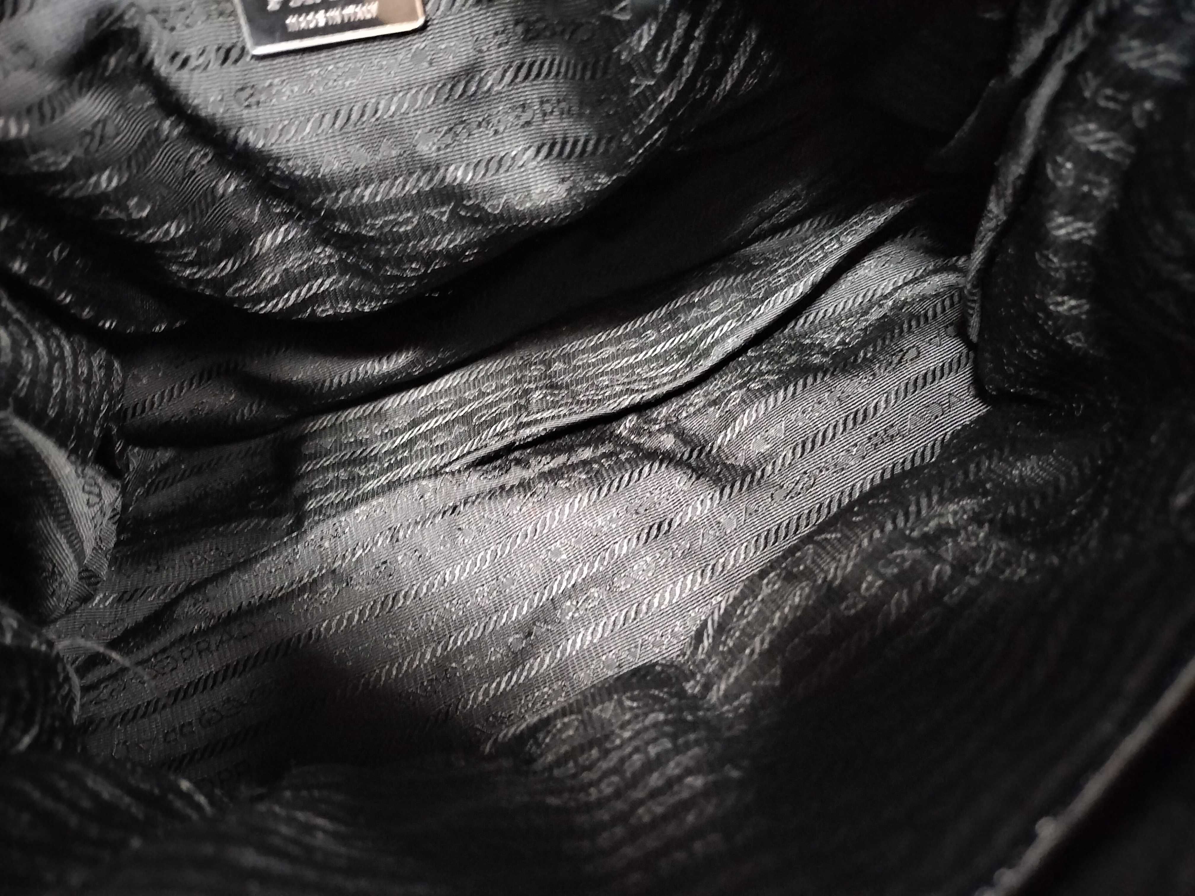 PH- Vernice Gaufre Patent Leather Black Tote Bag Shoulder Bag — view 11