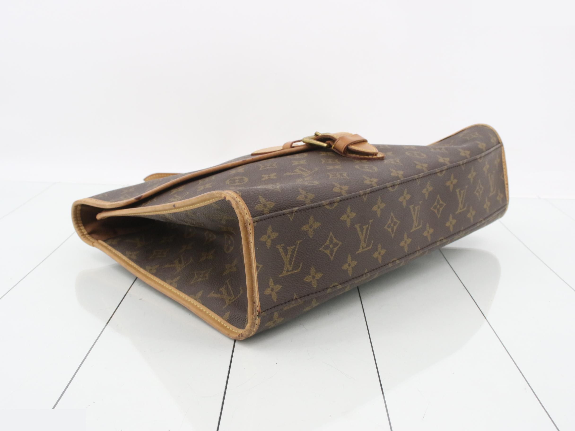 Beverly with shoulder strap — view 5