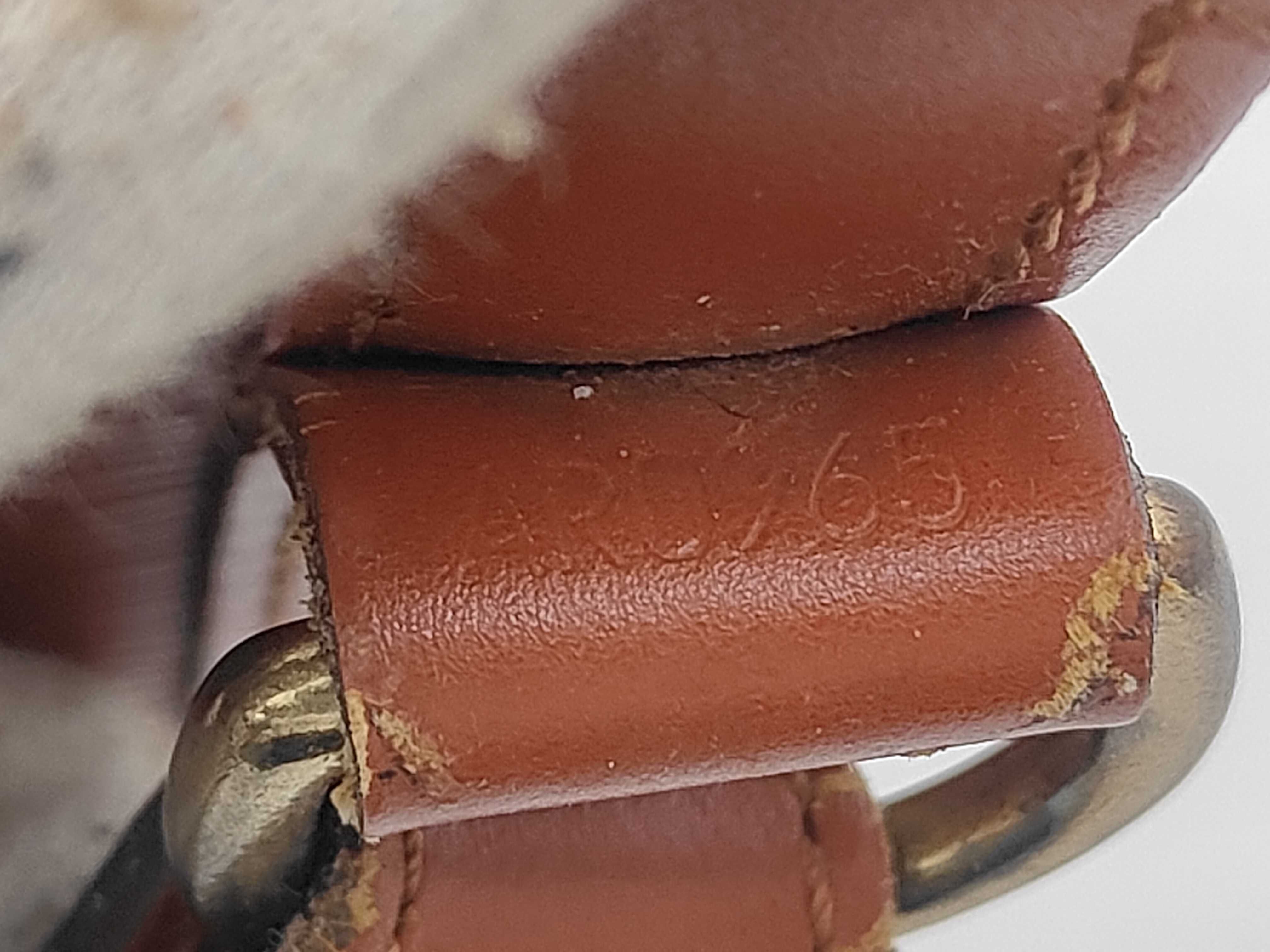 Epi Petit Noé Shoulder Bag — view 13