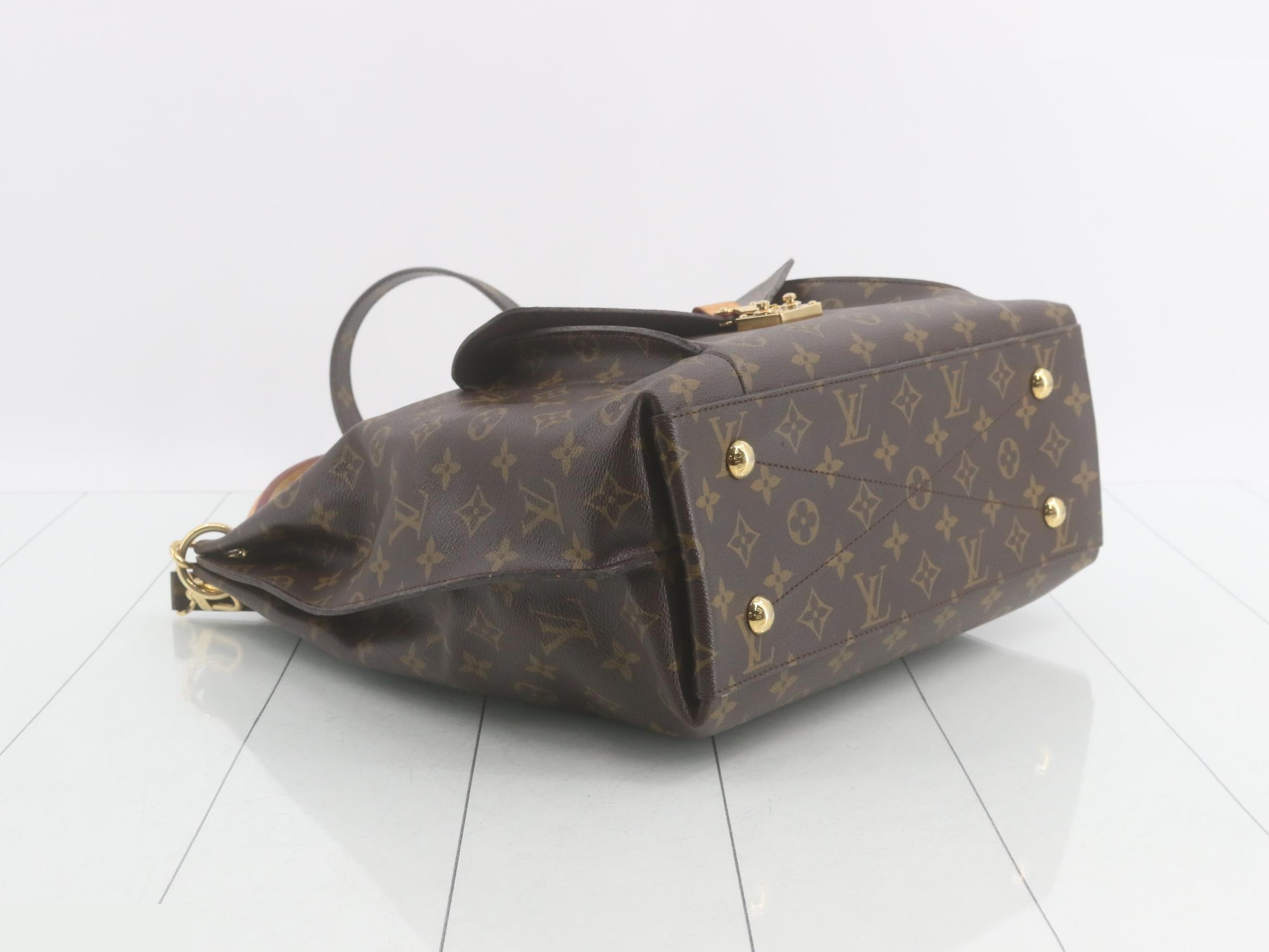 Monogram Metis 2-Way Shoulder Bag — view 5