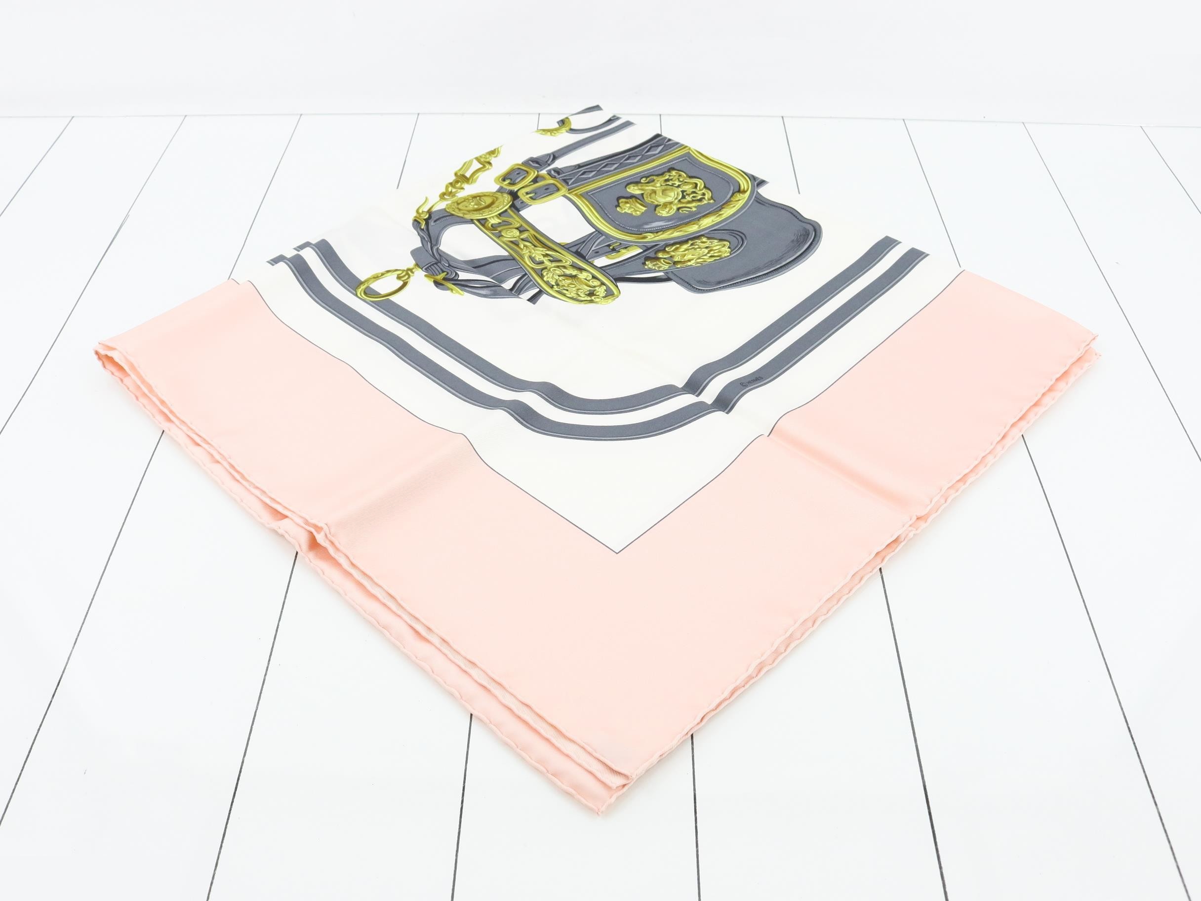 scarf — view 2