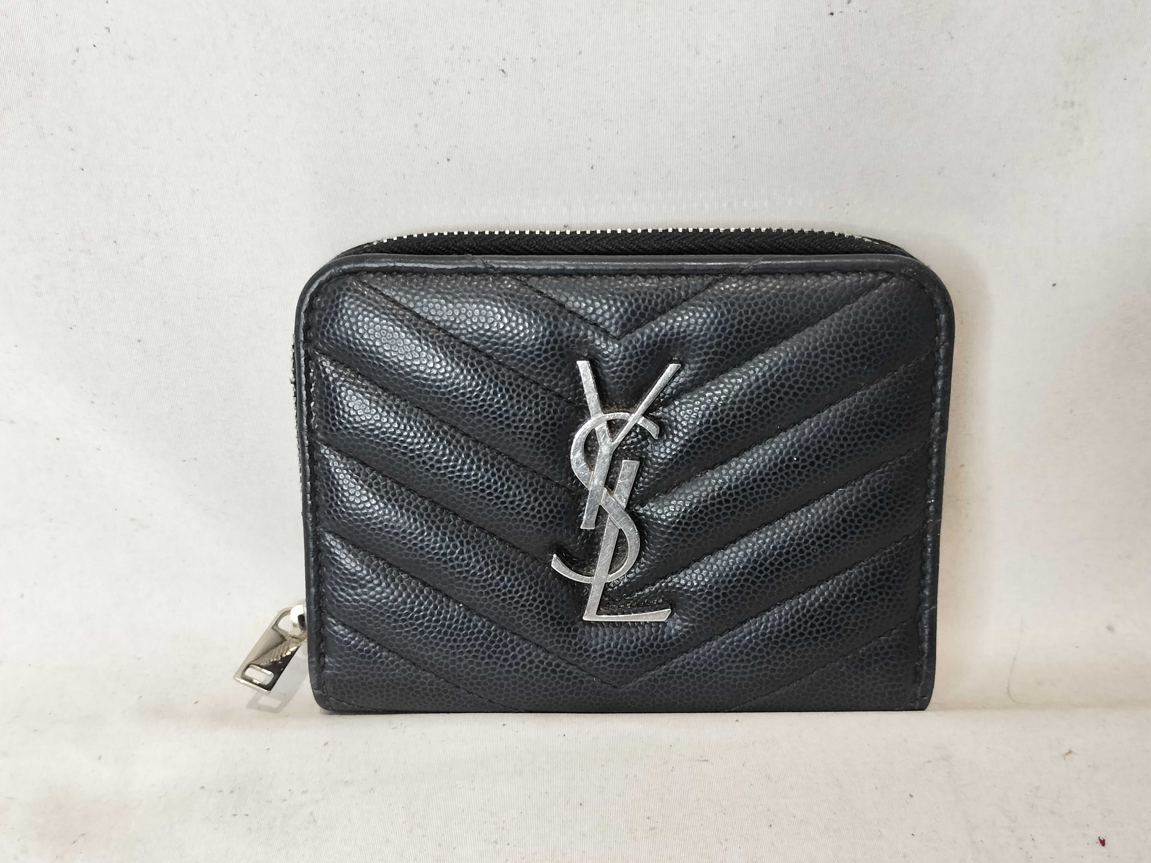 wallet, black.
