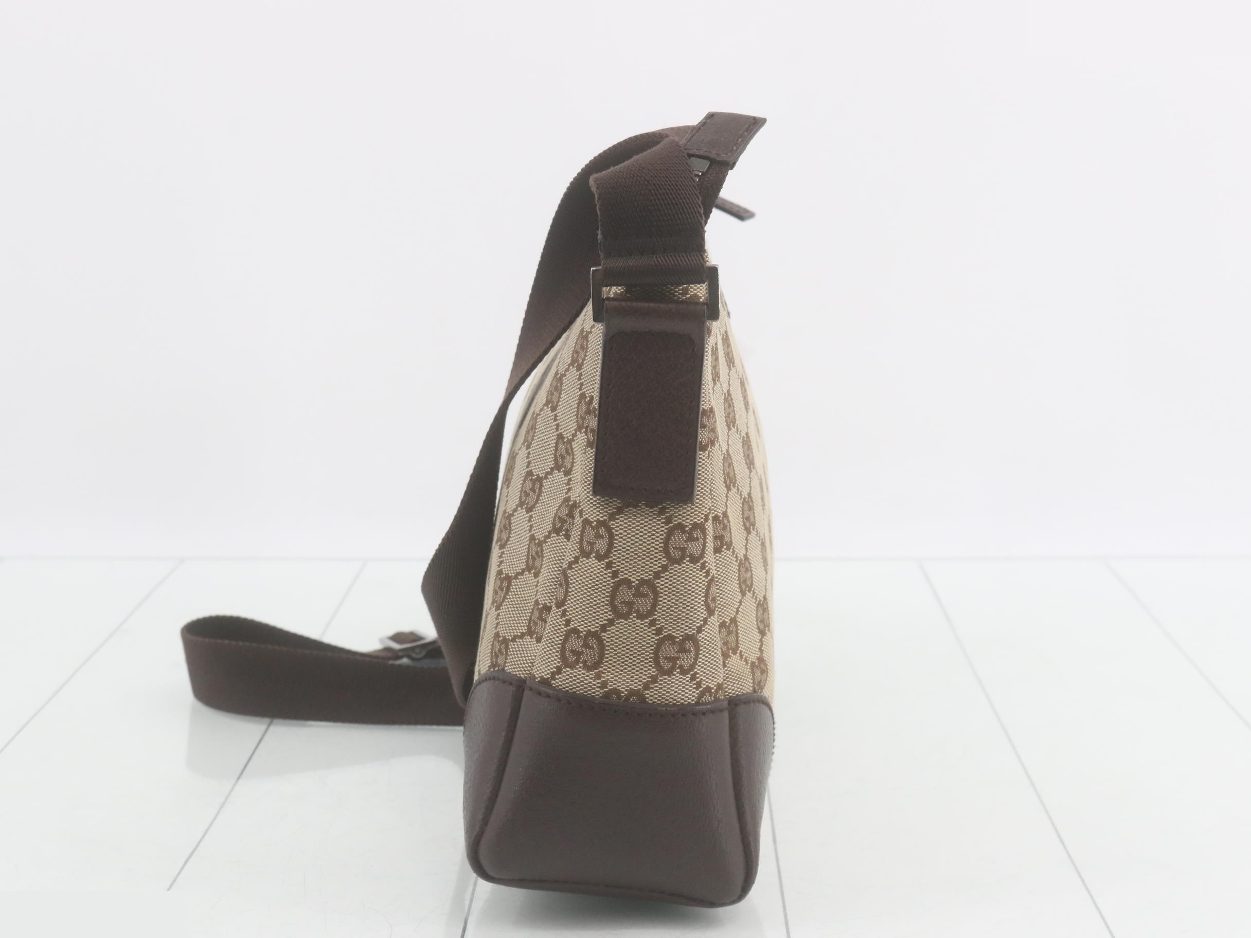 GG Canvas (Bag) - Shoulder Bag — view 4