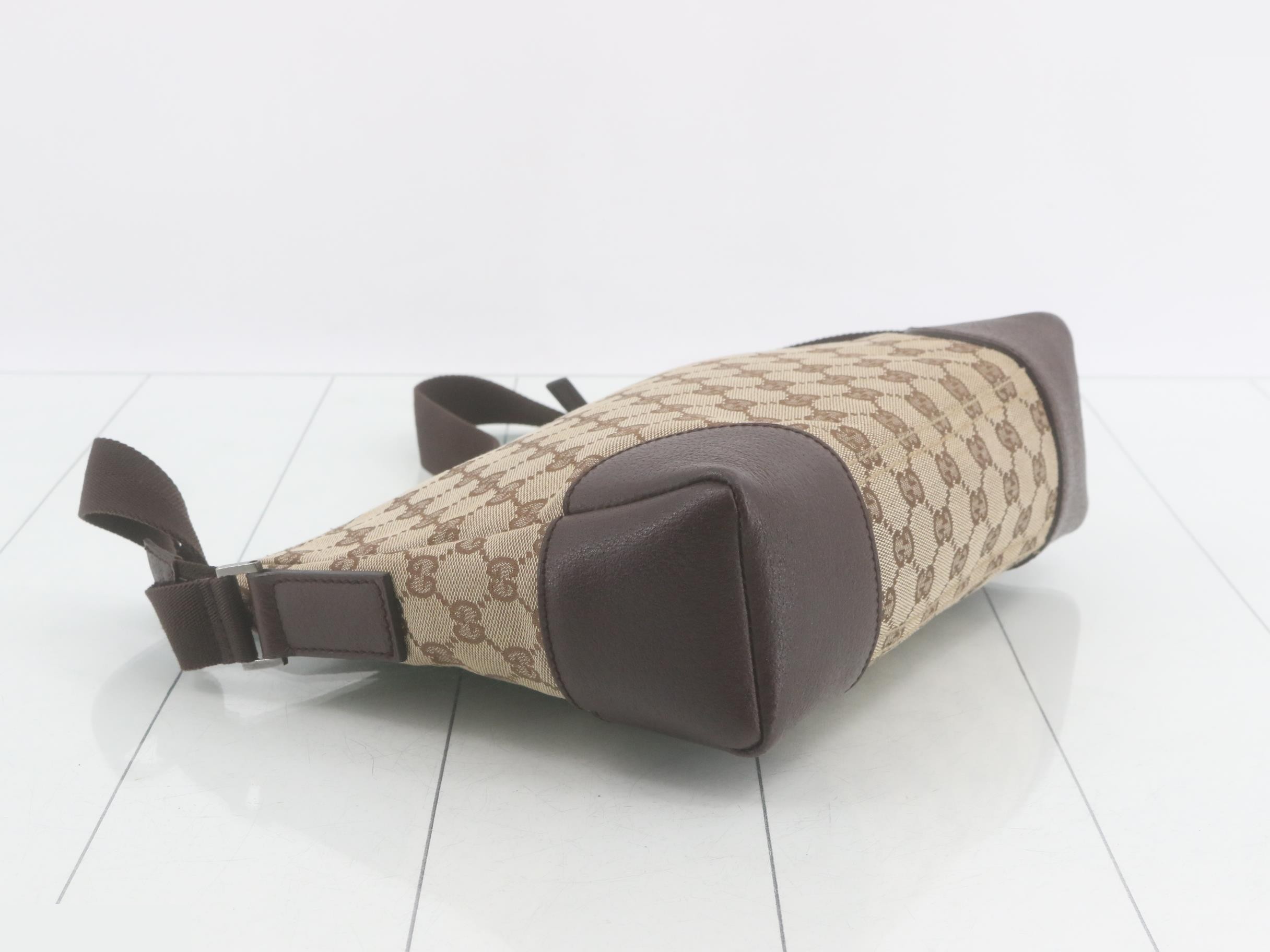 GG Canvas (Bag) - Shoulder Bag — view 5