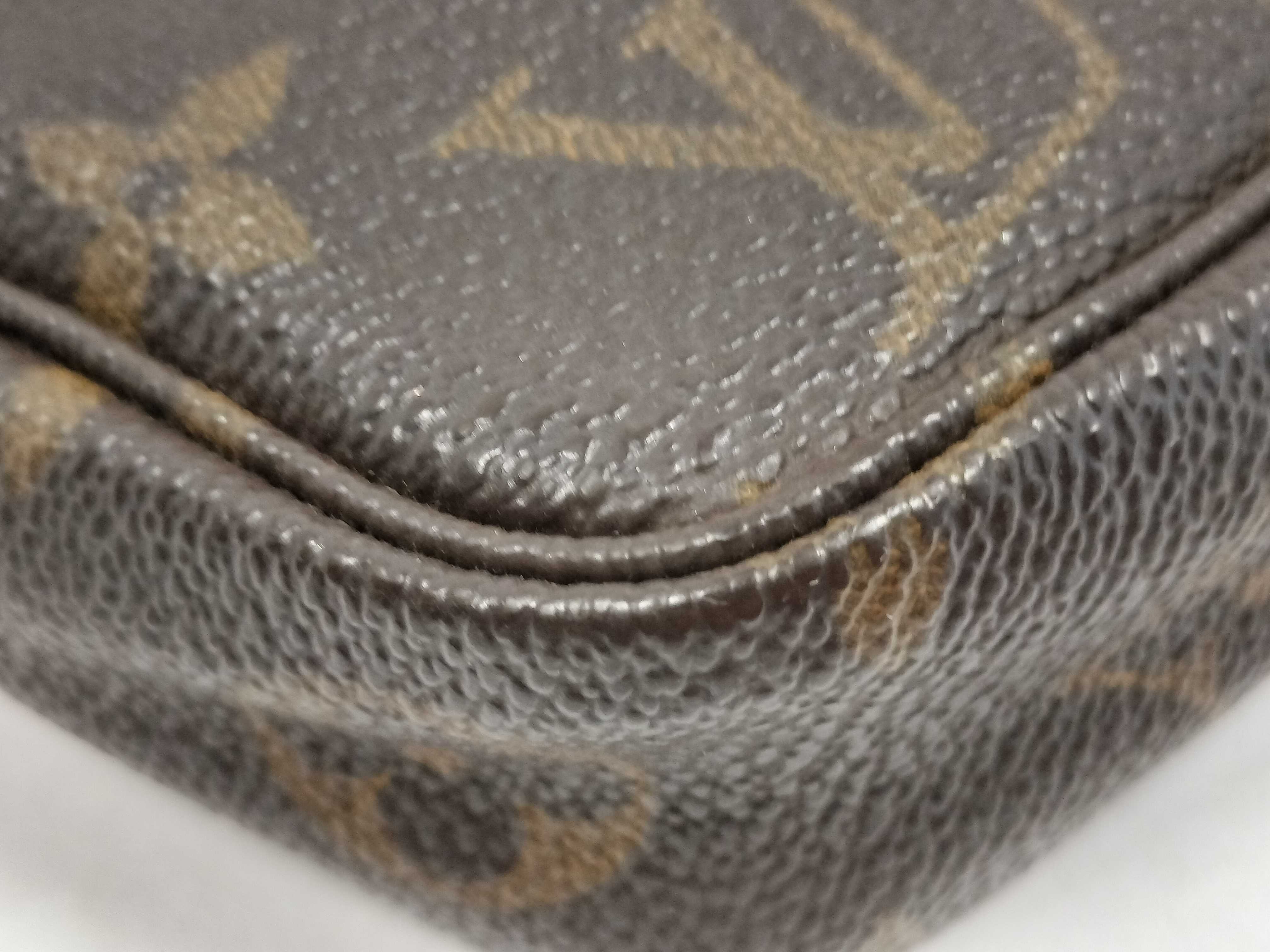 Monogram LOUIS_VUITTON M51980 Pochette Accessoires VI1010 Pouch — view 6