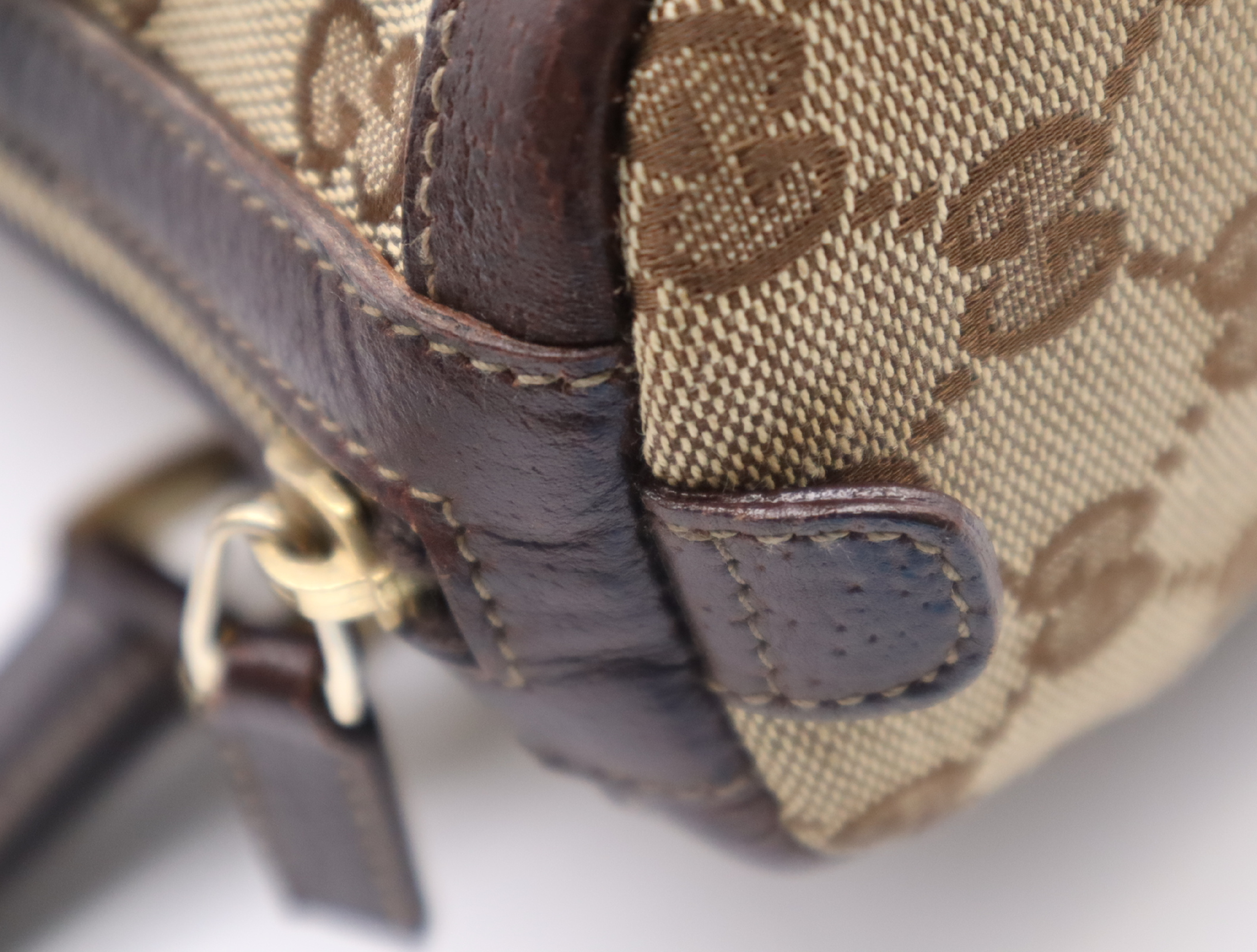 130942 Canvas x Leather GG Canvas Handbag Beige Gold Hardware Handbag — view 11