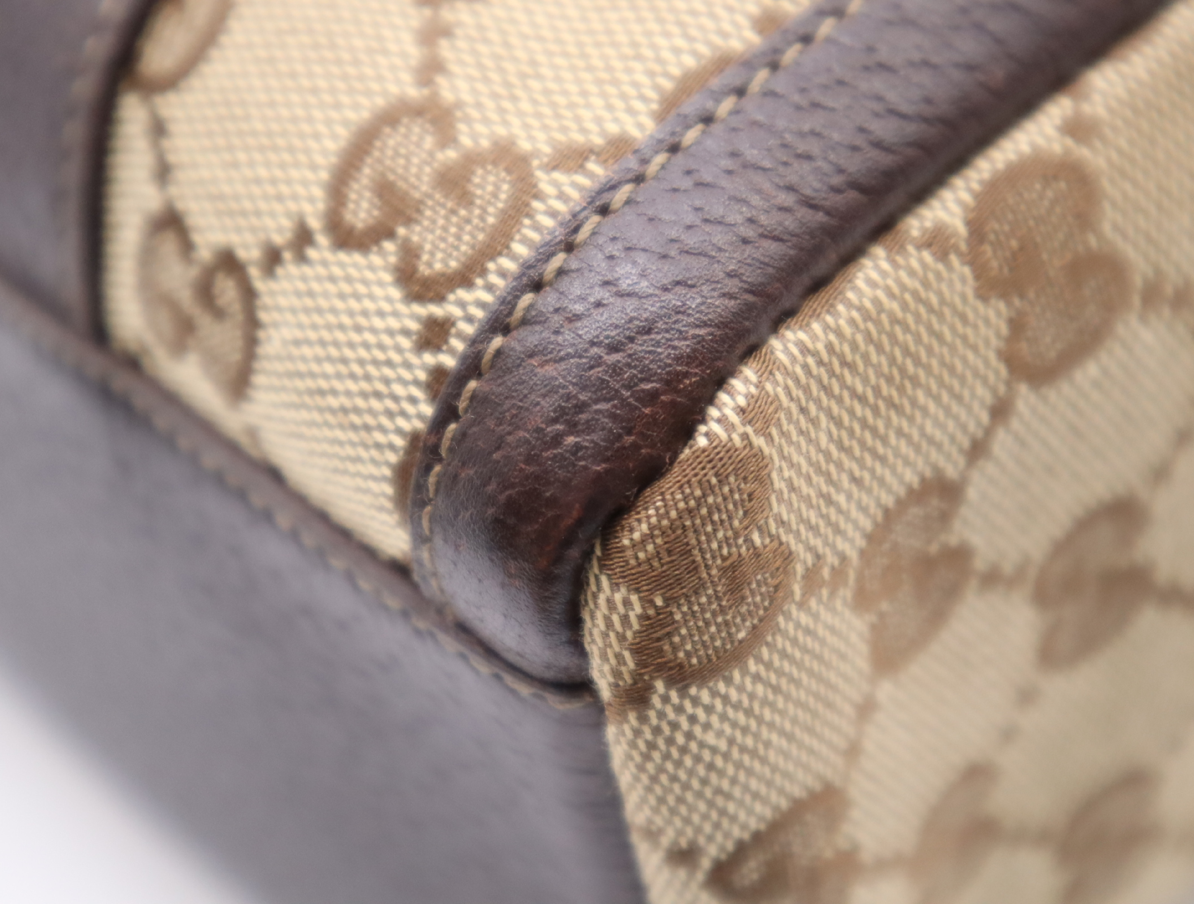 130942 Canvas x Leather GG Canvas Handbag Beige Gold Hardware Handbag — view 7