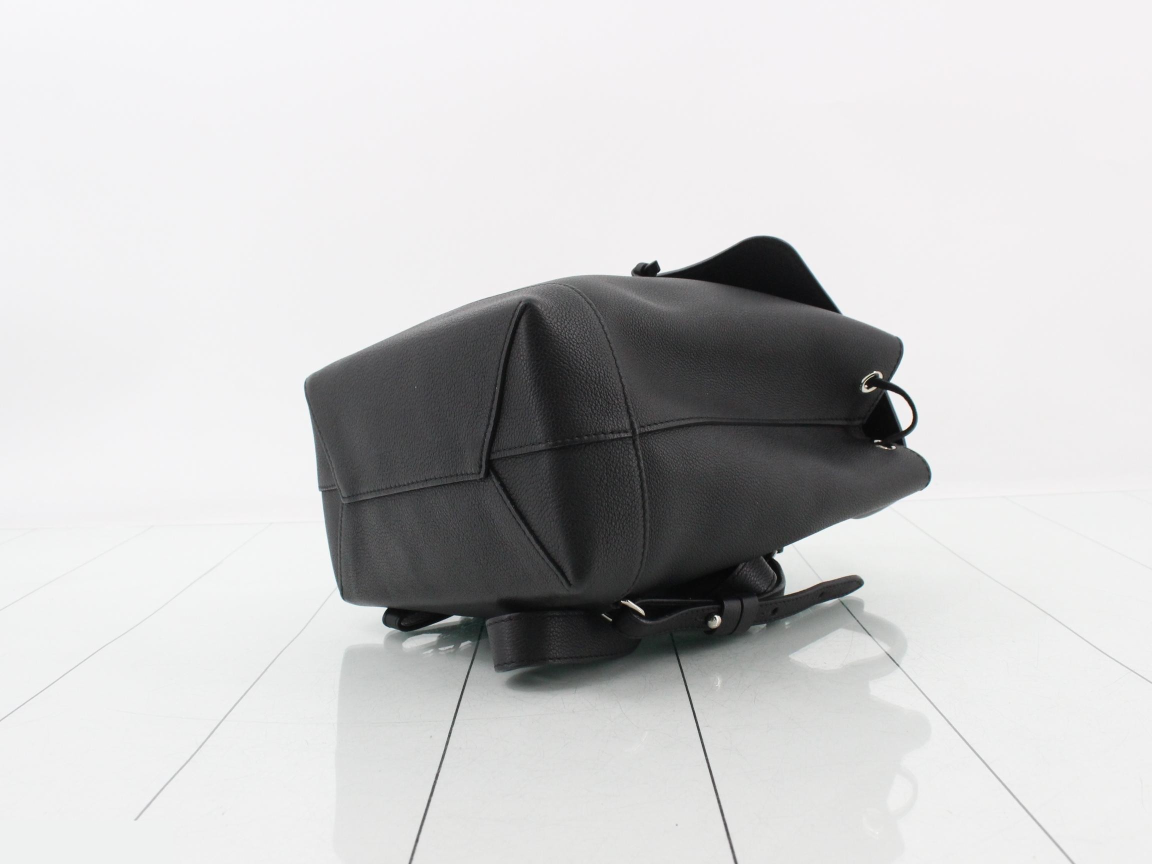 LV Lockme Backpack — view 6