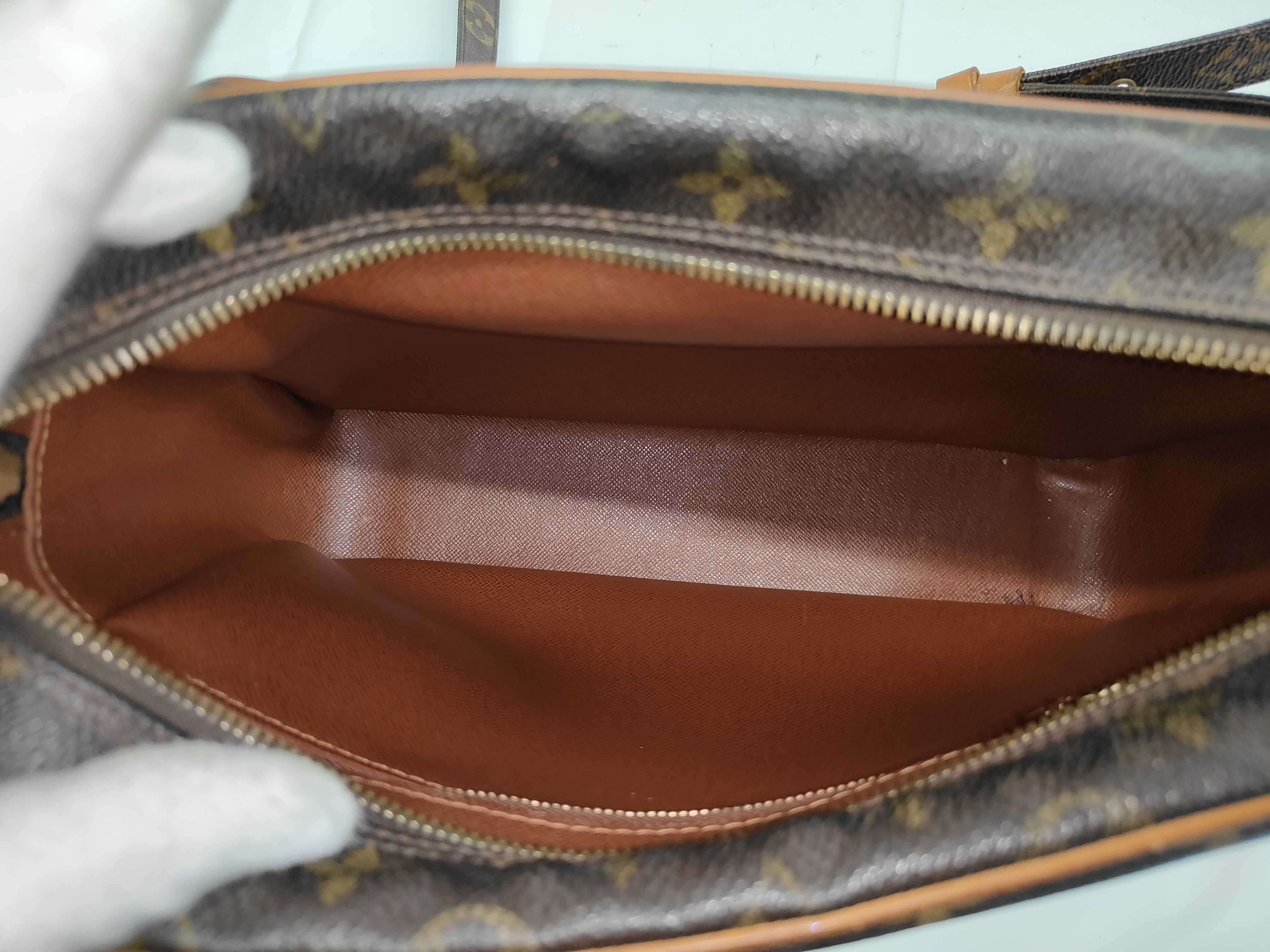 LV Nile M45244 Monogram Shoulder Bag — view 6