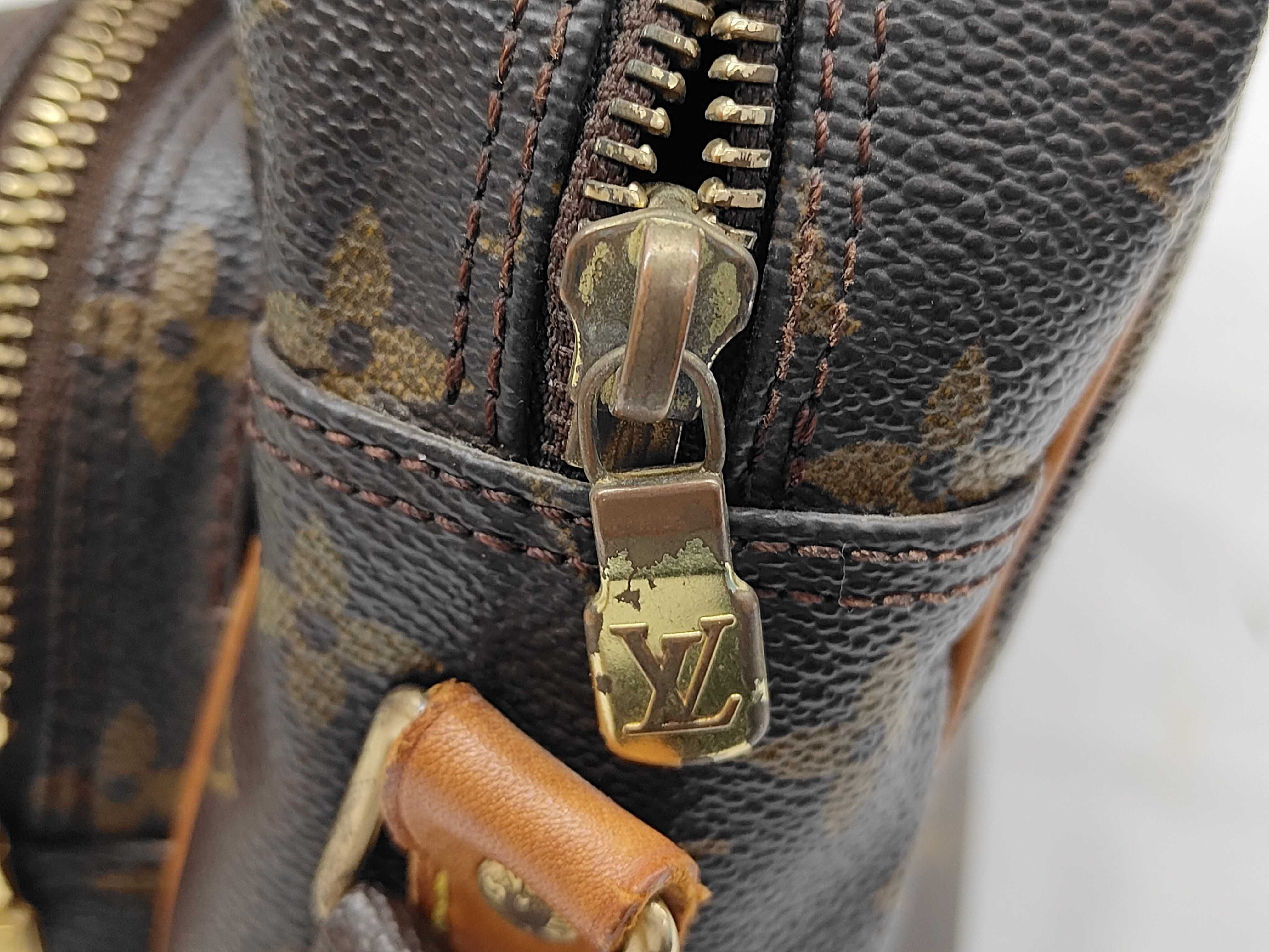 LV Nile M45244 Monogram Shoulder Bag — view 9