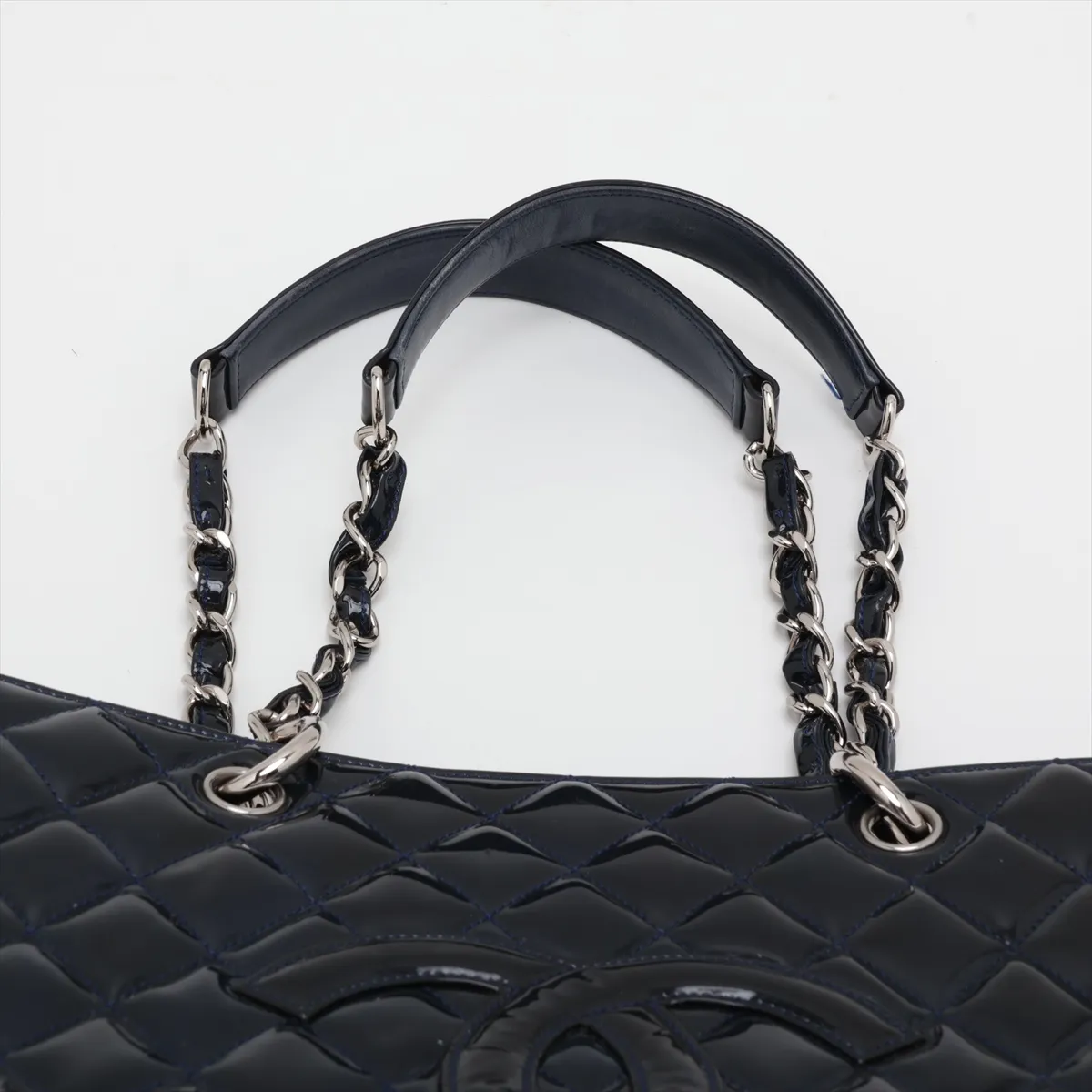 GST Patent Leather Chain Tote Bag, Navy, Silver Hardware, Item No. 13138493 (Serial No. 13) — view 6