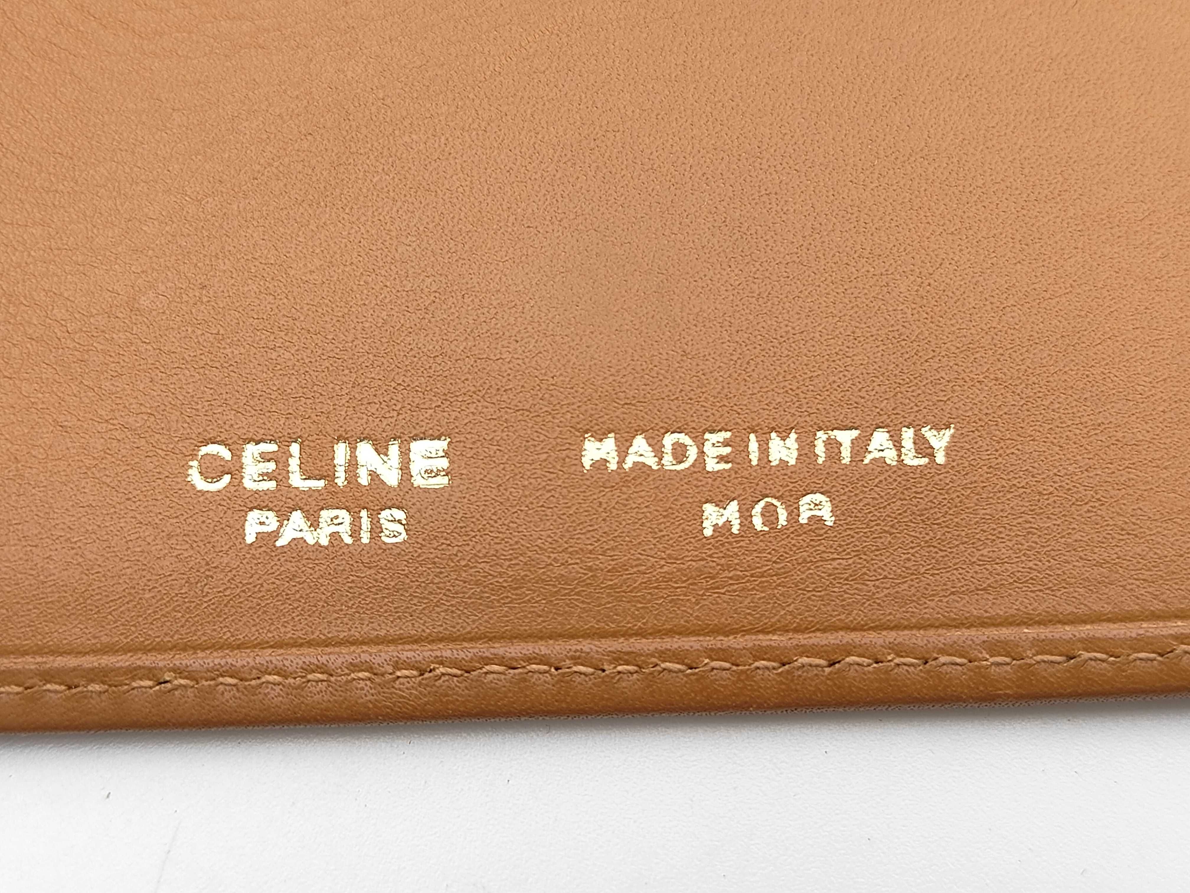 wallet — view 5