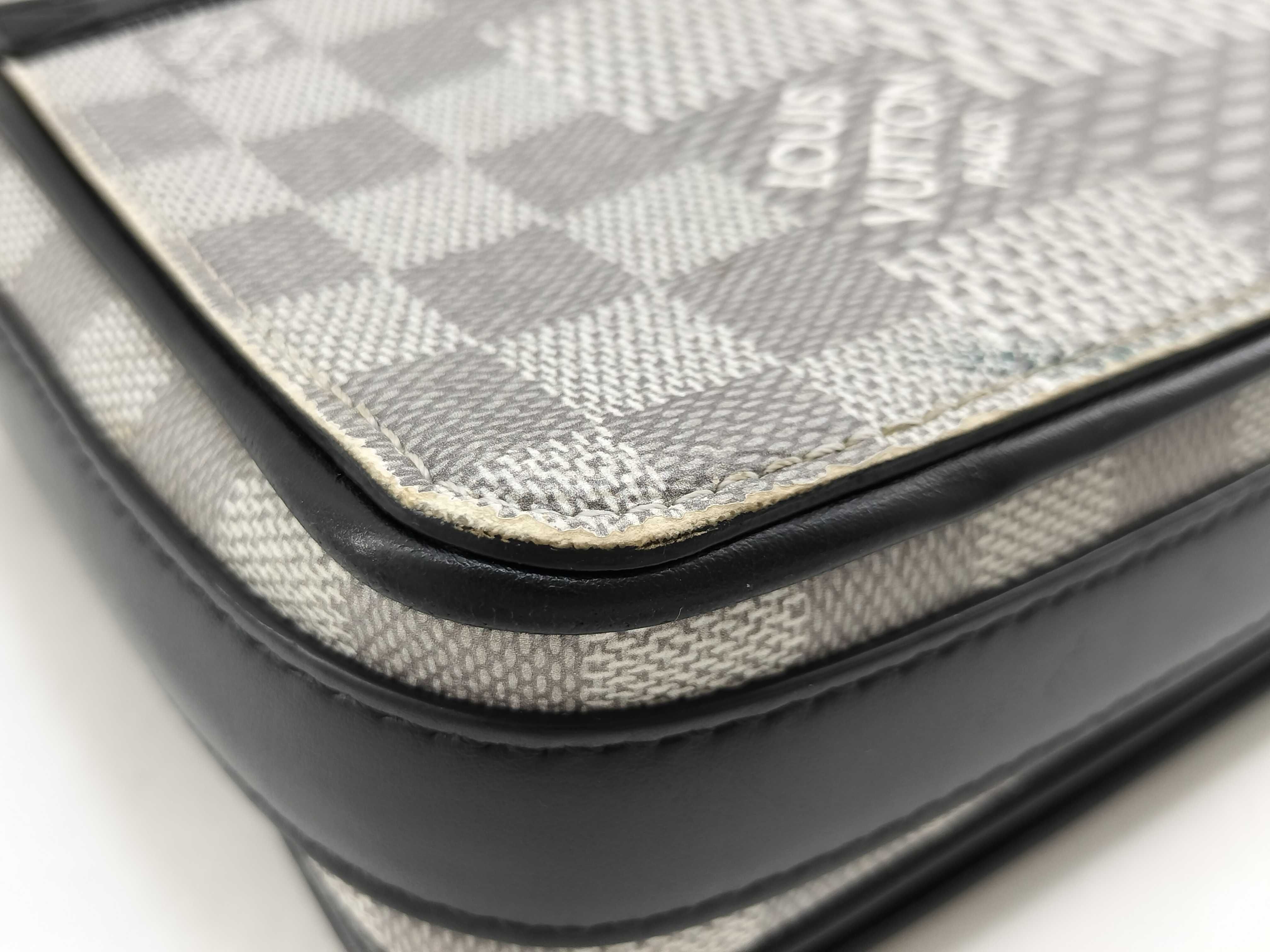 Damier Graphite 3D Studio Messenger Bag N50014 (RFID detected) — view 5