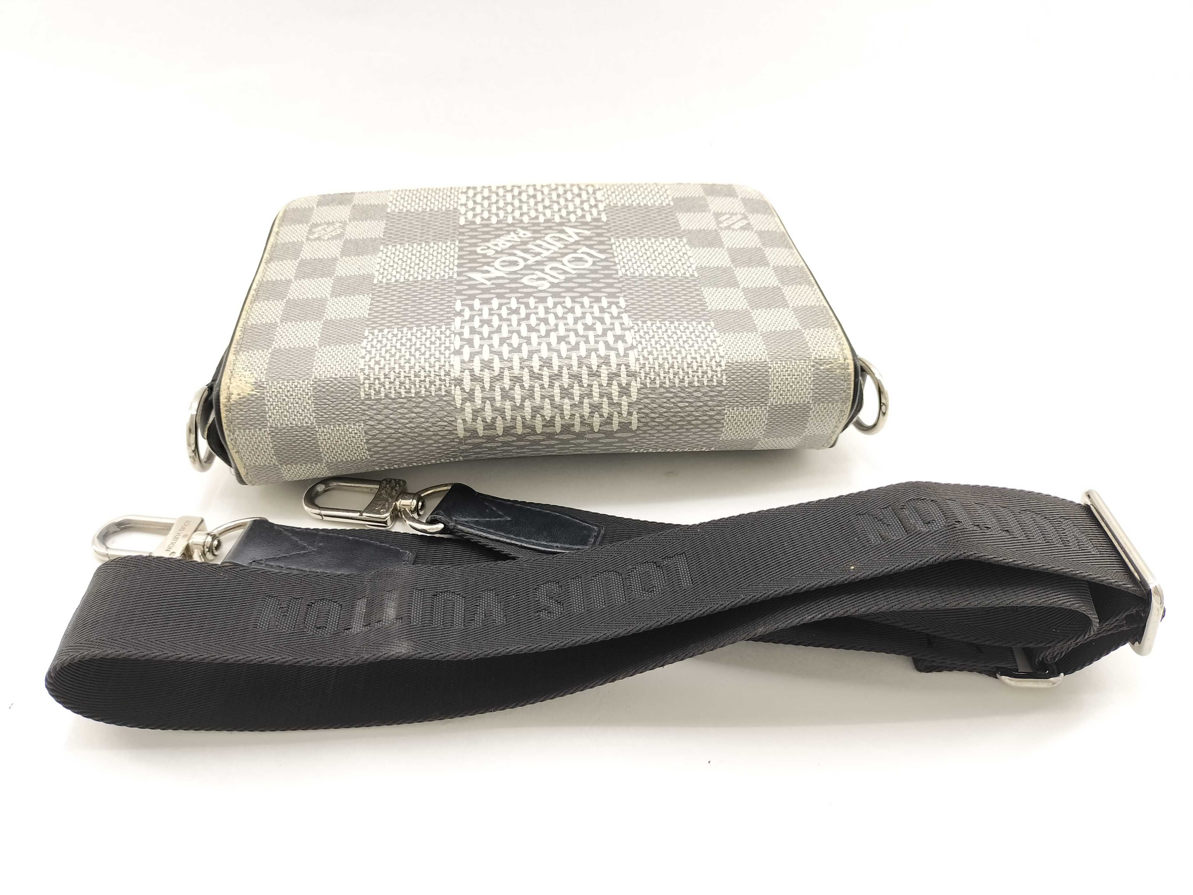 Damier Graphite 3D Studio Messenger Bag N50014 (RFID detected) — view 6