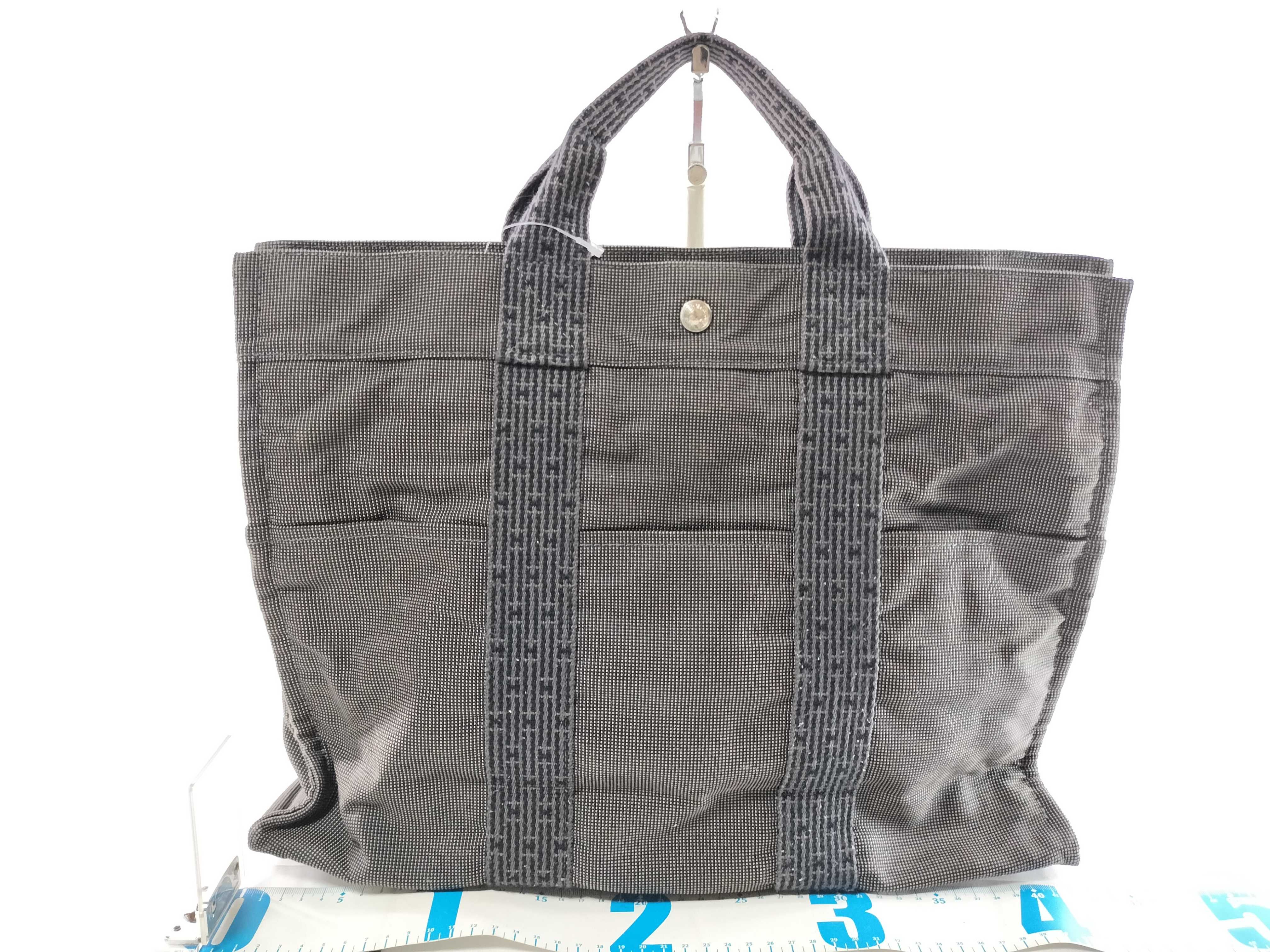 Herline GM Grey Tote Bag — view 2