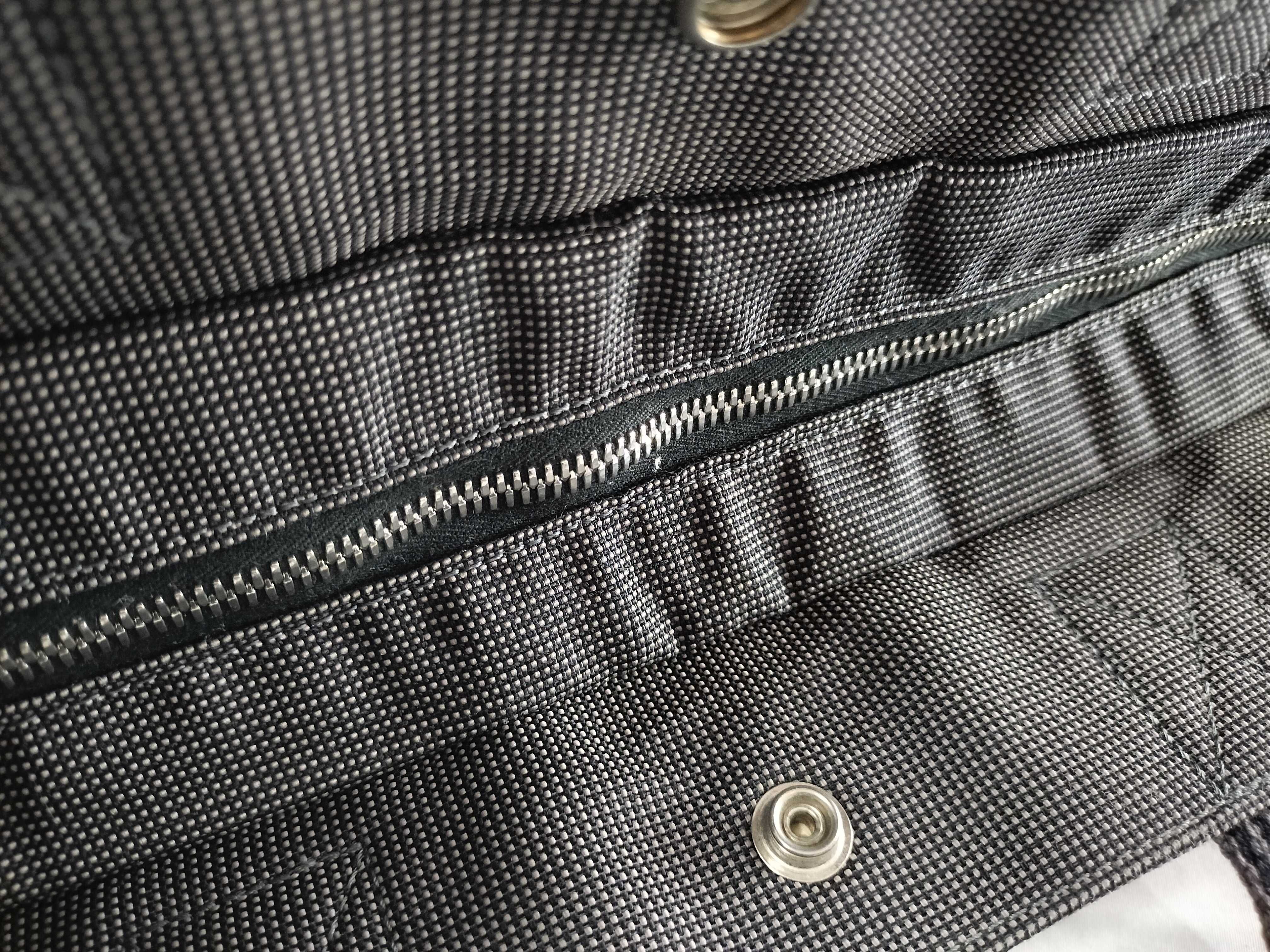 Herline GM Grey Tote Bag — view 6