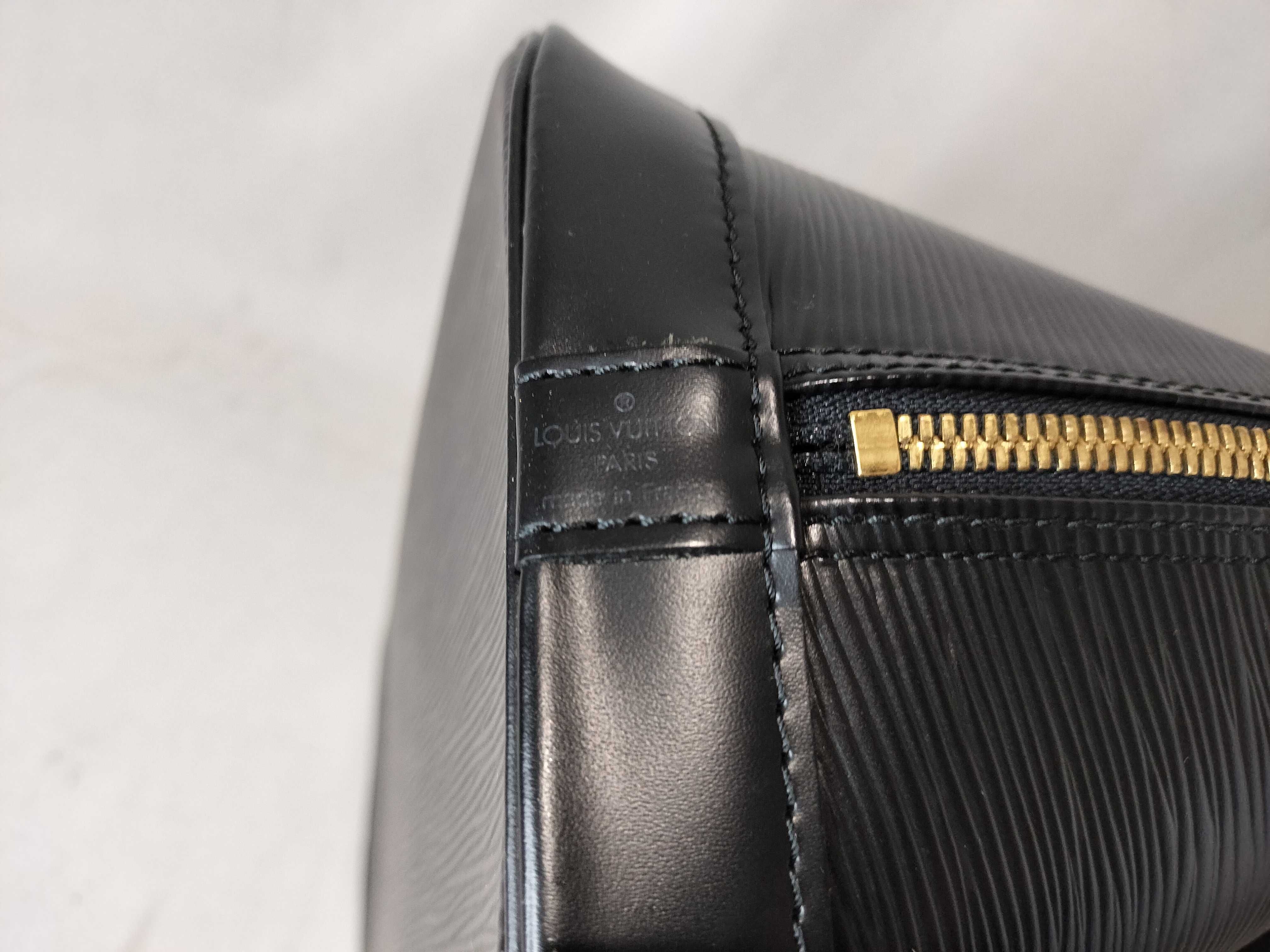 Epi Alma Noir Handbag — view 10