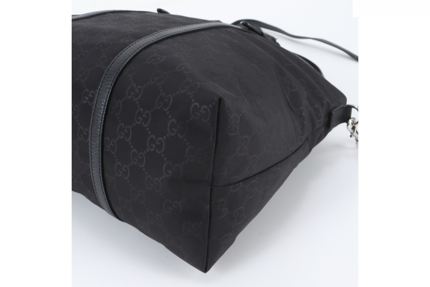GG Nylon 387067 Leather 2-Way Shoulder Bag — view 4