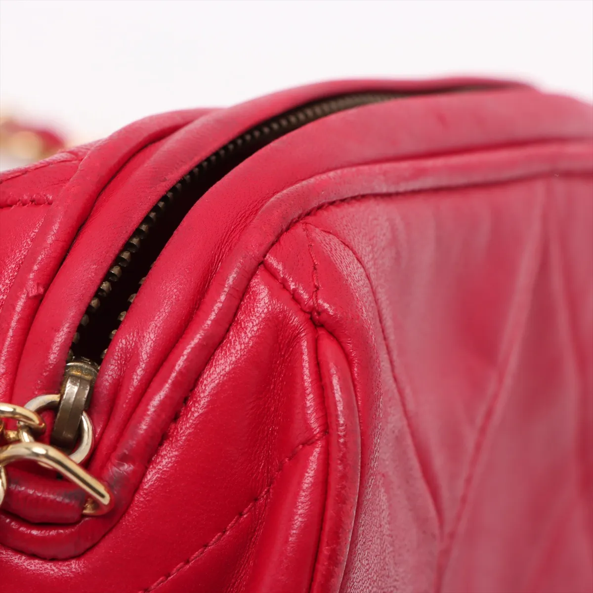 Matelasse Lambskin Chain Shoulder Bag Fringe Red Gold Hardware 0901992 Series 0 — view 14