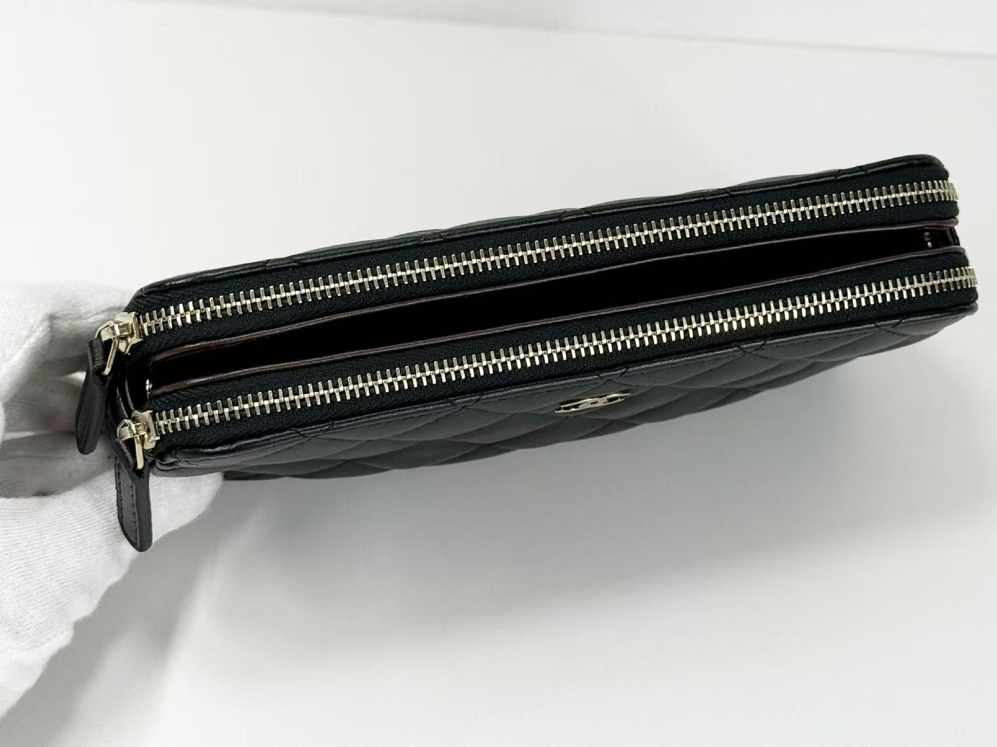Black Matelassé WOC W19cm approx. 22 series [Includes dust bag, booklet, authenticity card, and seal] Gold hardware Shoulder bag 22774883 — view 7