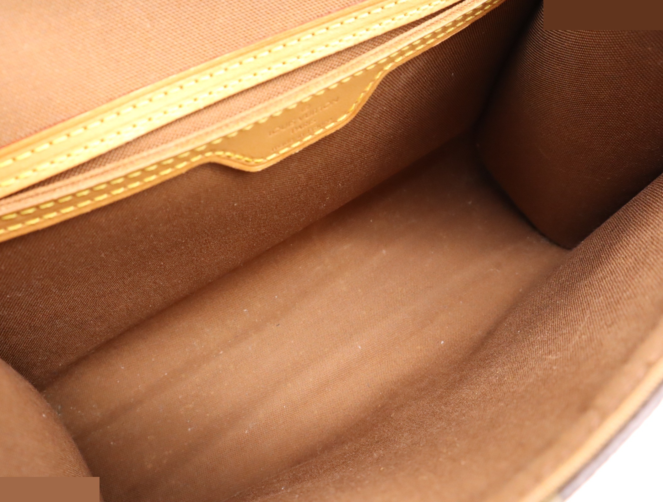 Bel Air with shoulder strap — view 8
