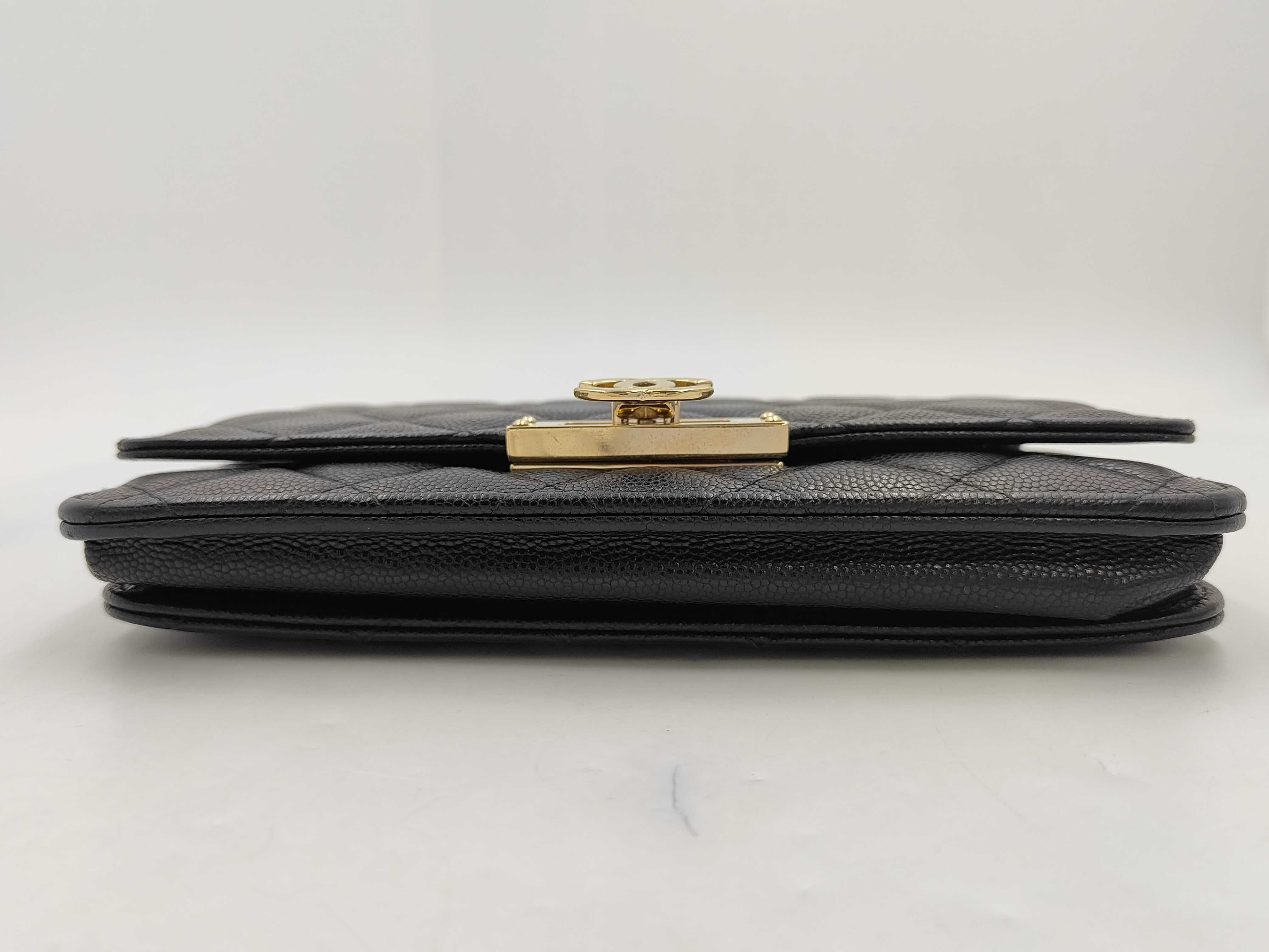 Matelassé Chain Wallet Shoulder Bag — view 5