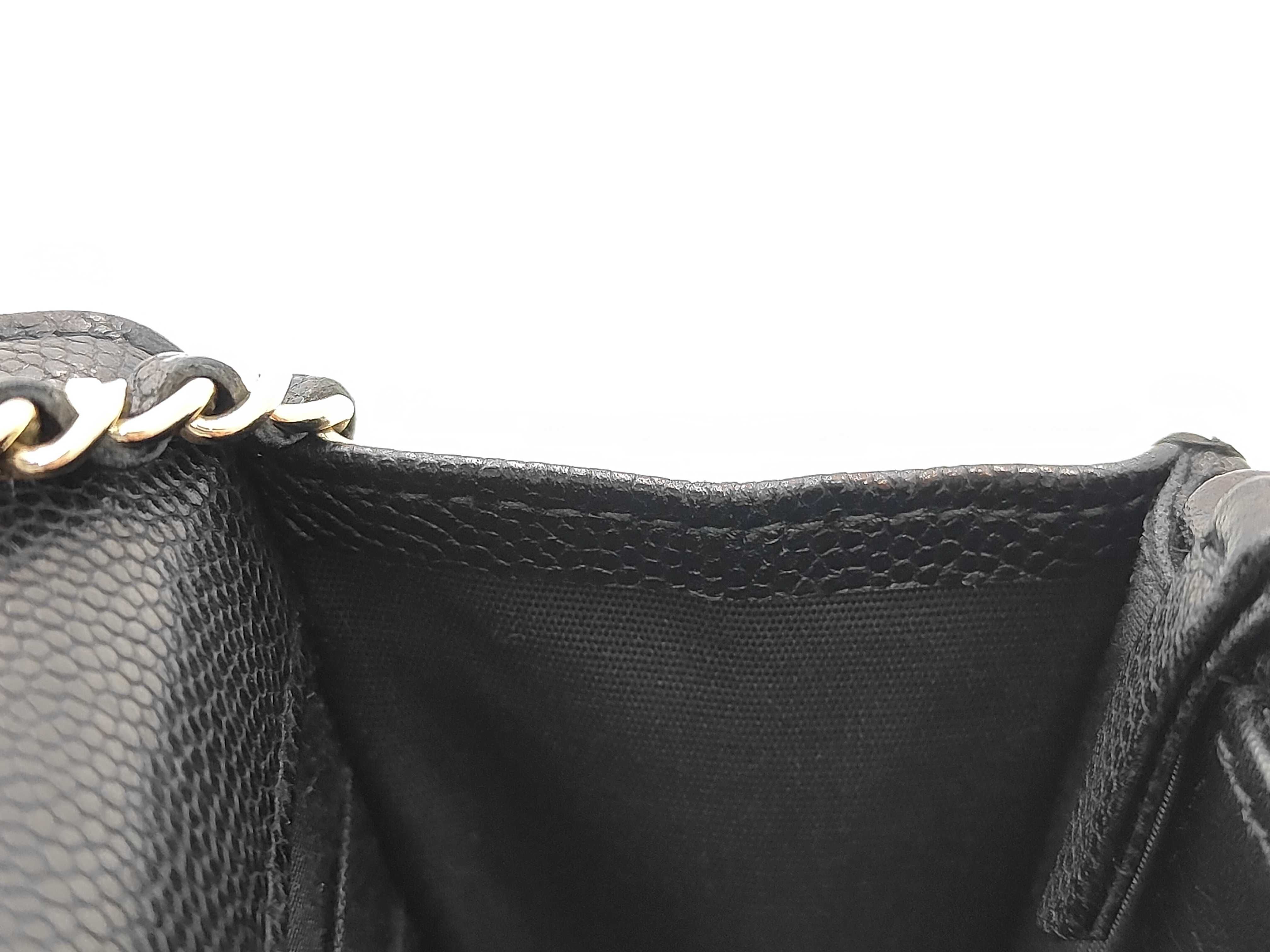 Matelassé Chain Wallet Shoulder Bag — view 10