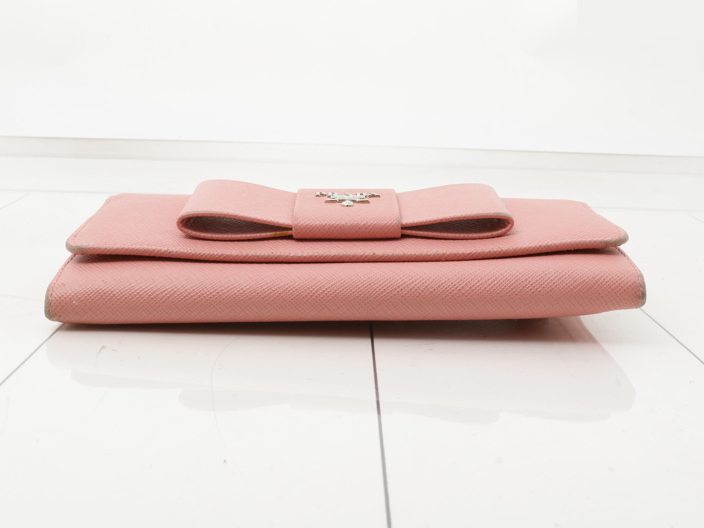 Other lines: Bags and Wallets — view 3
