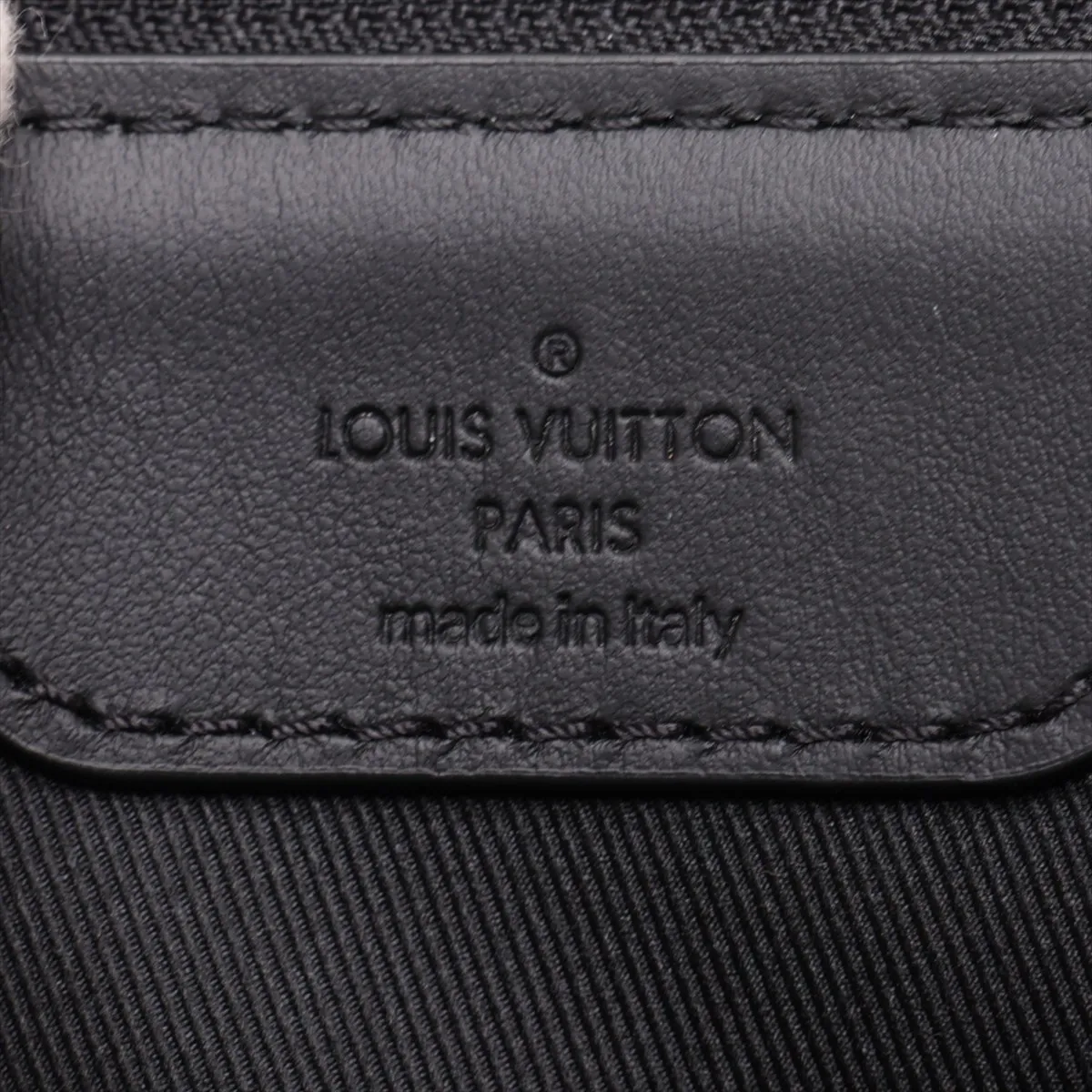 Monogram Eclipse Sac Plat Cross M46098 Black (RFID detected) — view 12