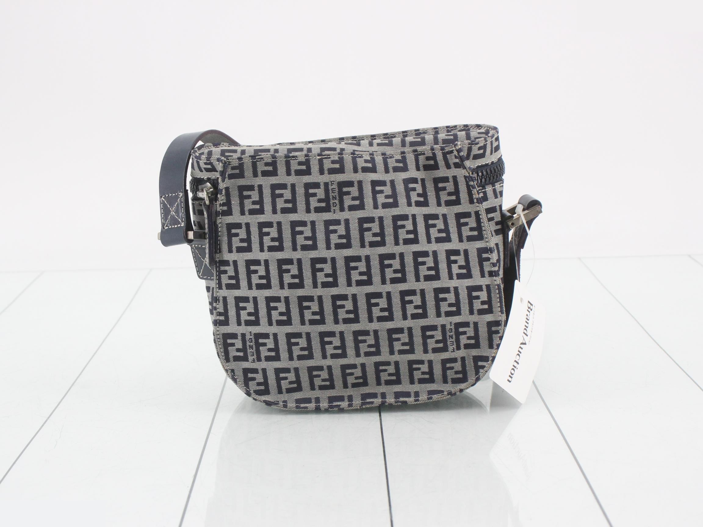 Zucchino Shoulder Bag, Navy — view 2