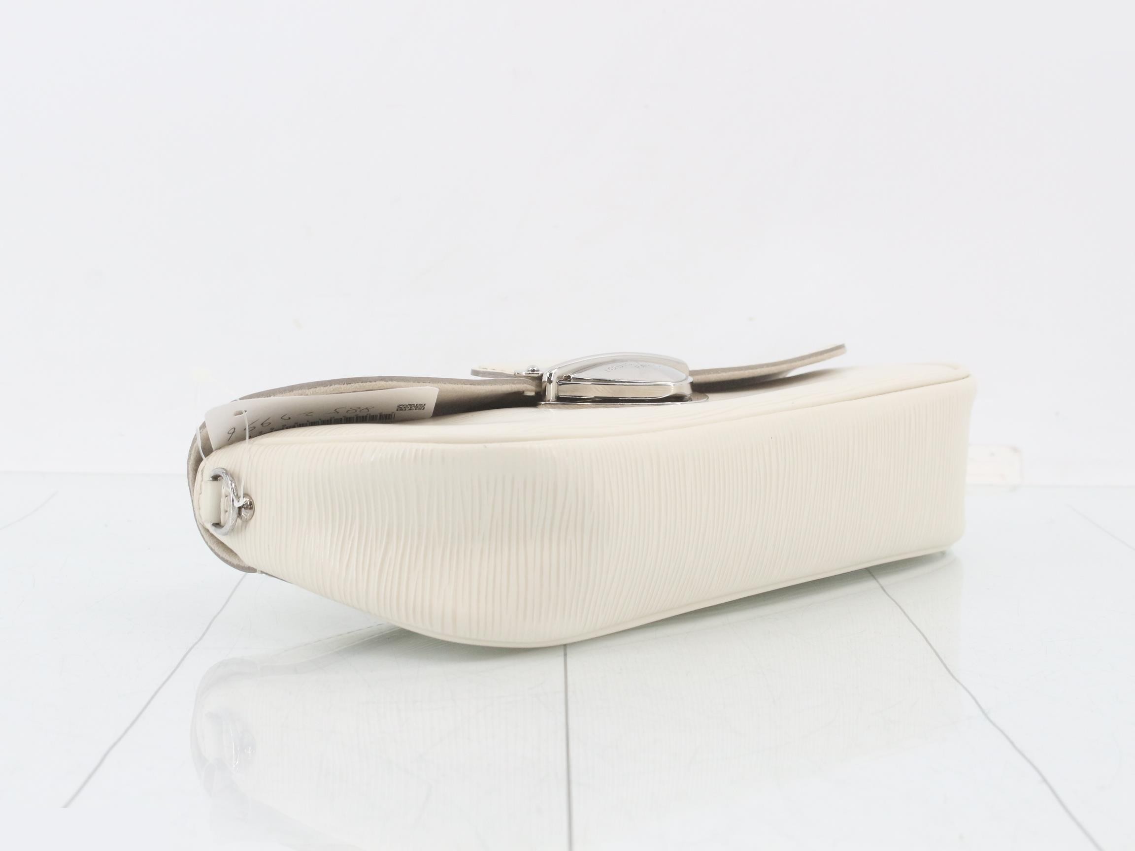 Pochette Montaigne Noir — view 5