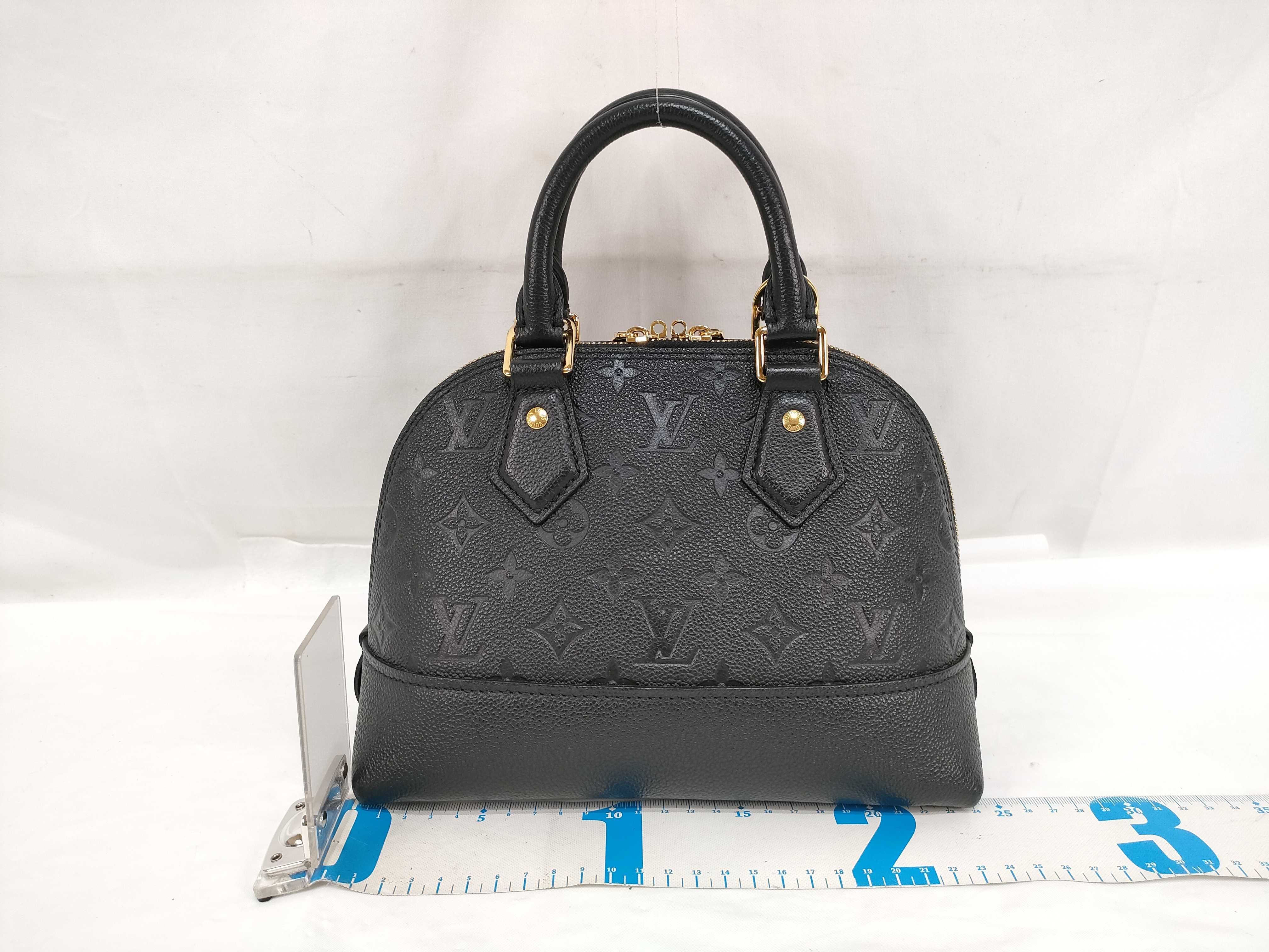 Monogram Empreinte LV Monogram Empreinte Neo Alma BB M44829 RFID Shoulder Bag — view 2