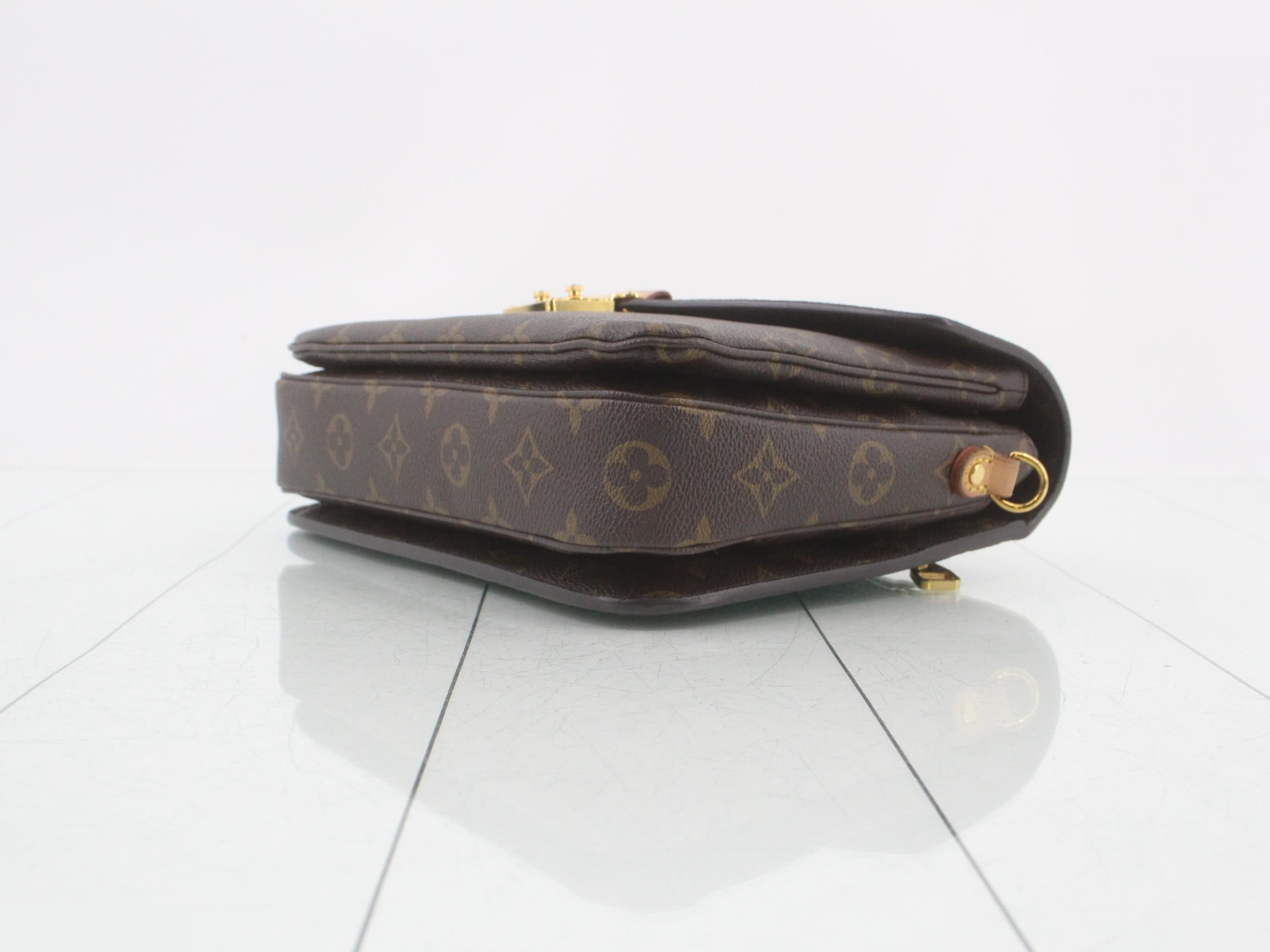 Monogram Pochette Metis MM 2-Way Handbag — view 6