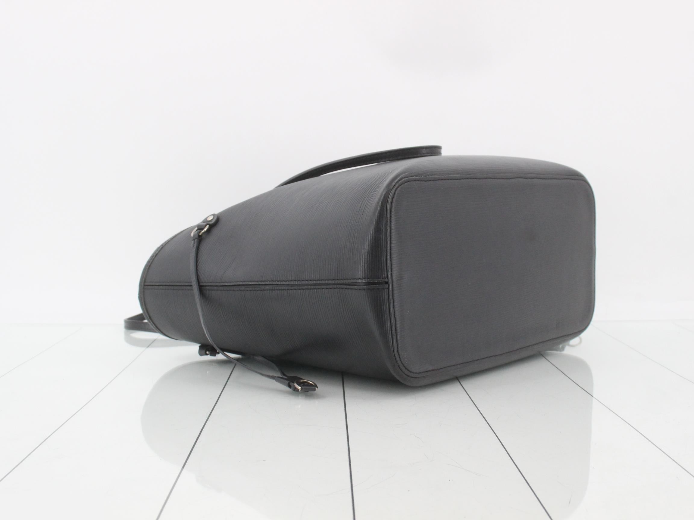 Neverfull MM Noir — view 5