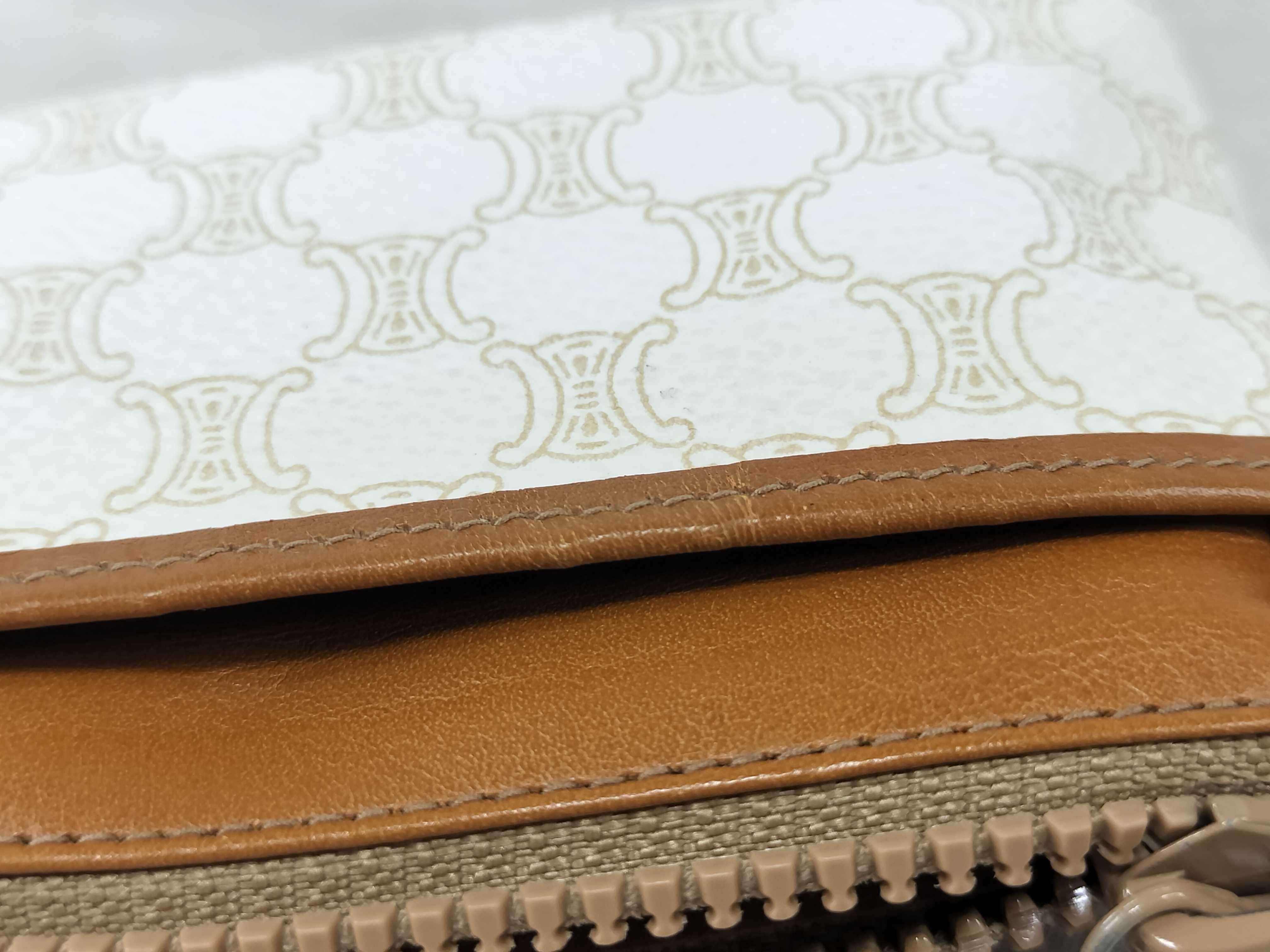 Coin Case — view 13