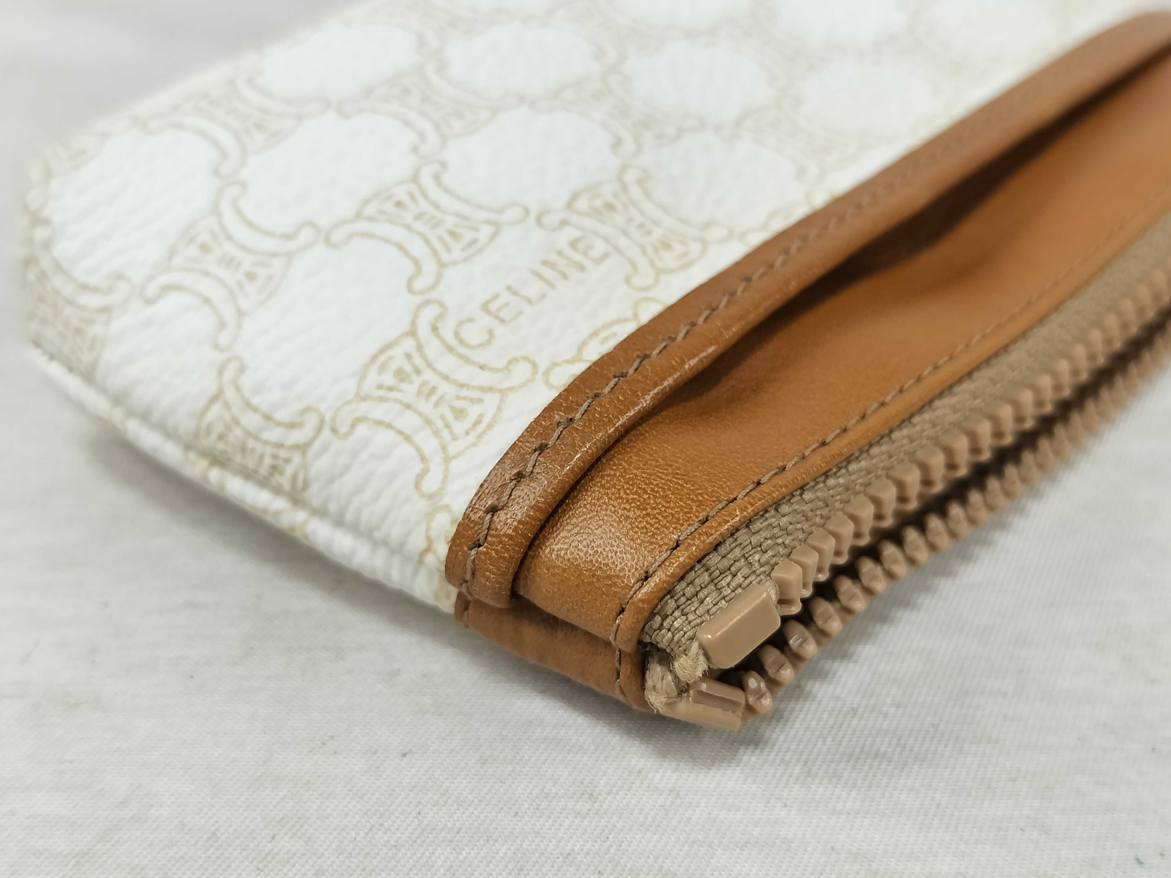 Coin Case — view 14