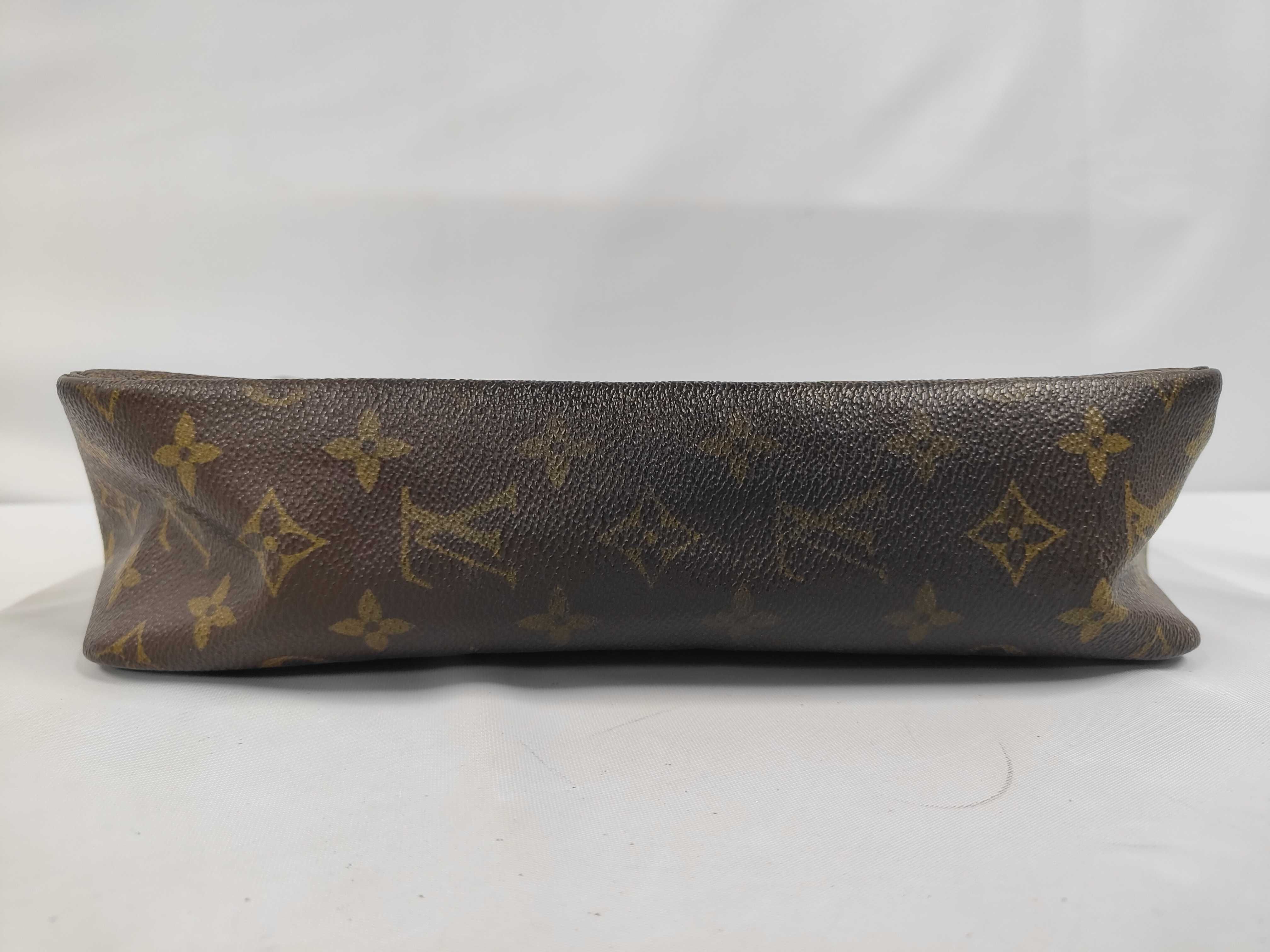 bag, Louis Vuitton Monogram Trousses Toilette clutch bag — view 3