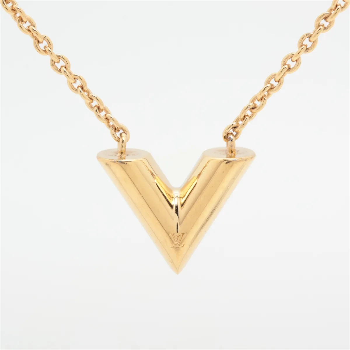 M00857 Essential V Necklace GP Gold