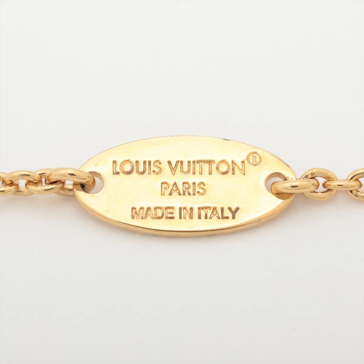 M00857 Essential V Necklace GP Gold — view 4