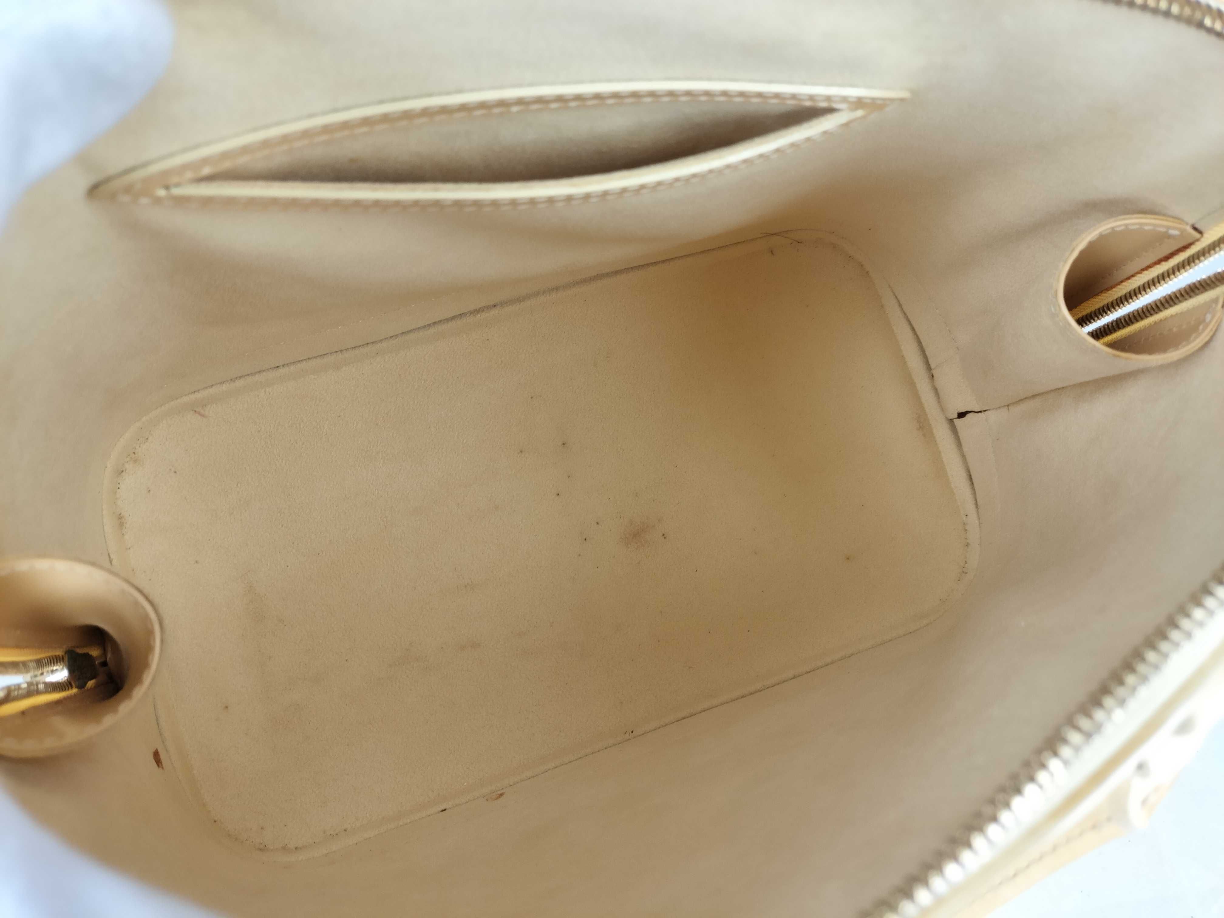Epi Louis Vuitton Alma Epi PM Handbag — view 10