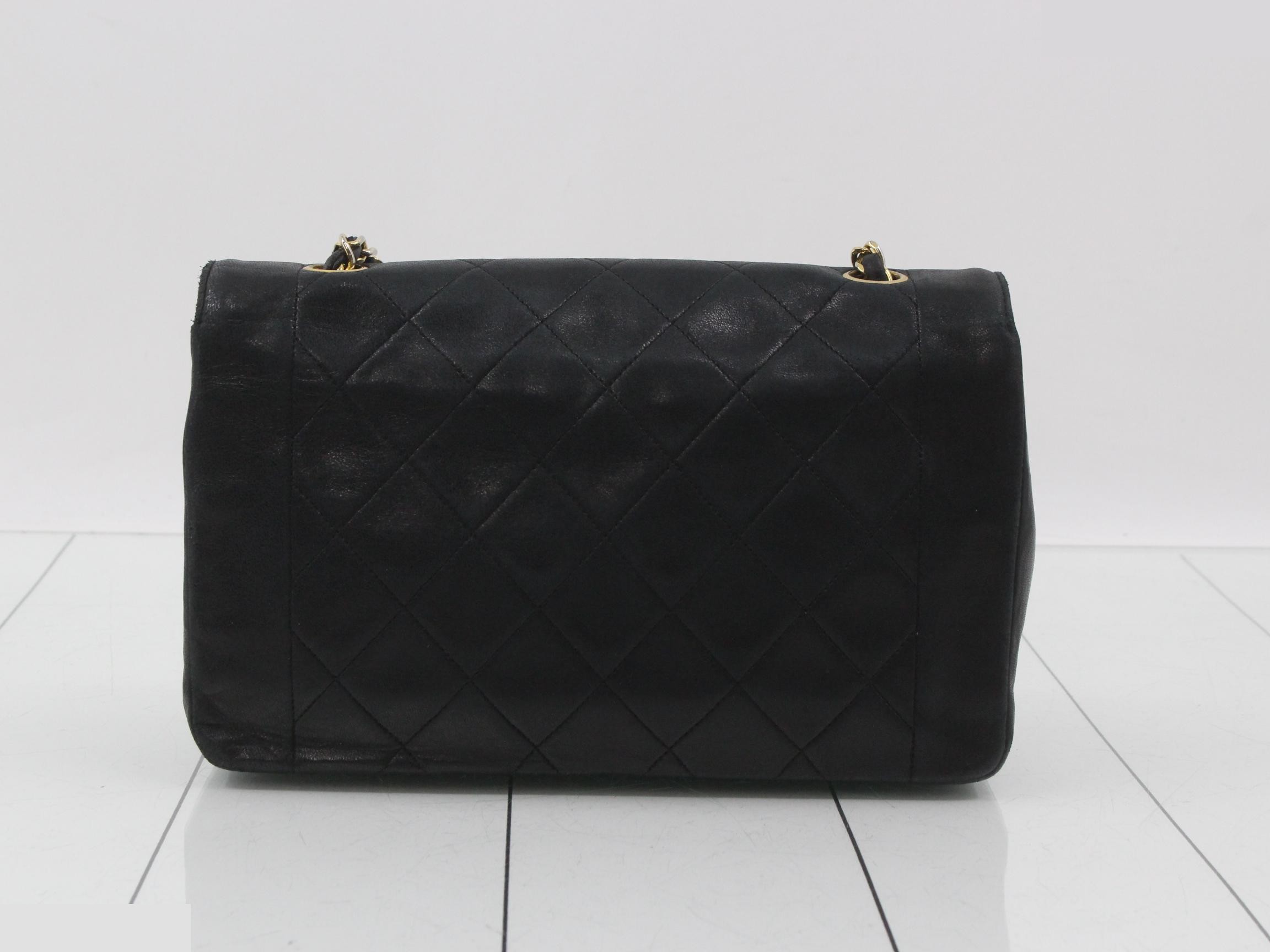 Chain shoulder bag, with sticker, unit #1 — view 2
