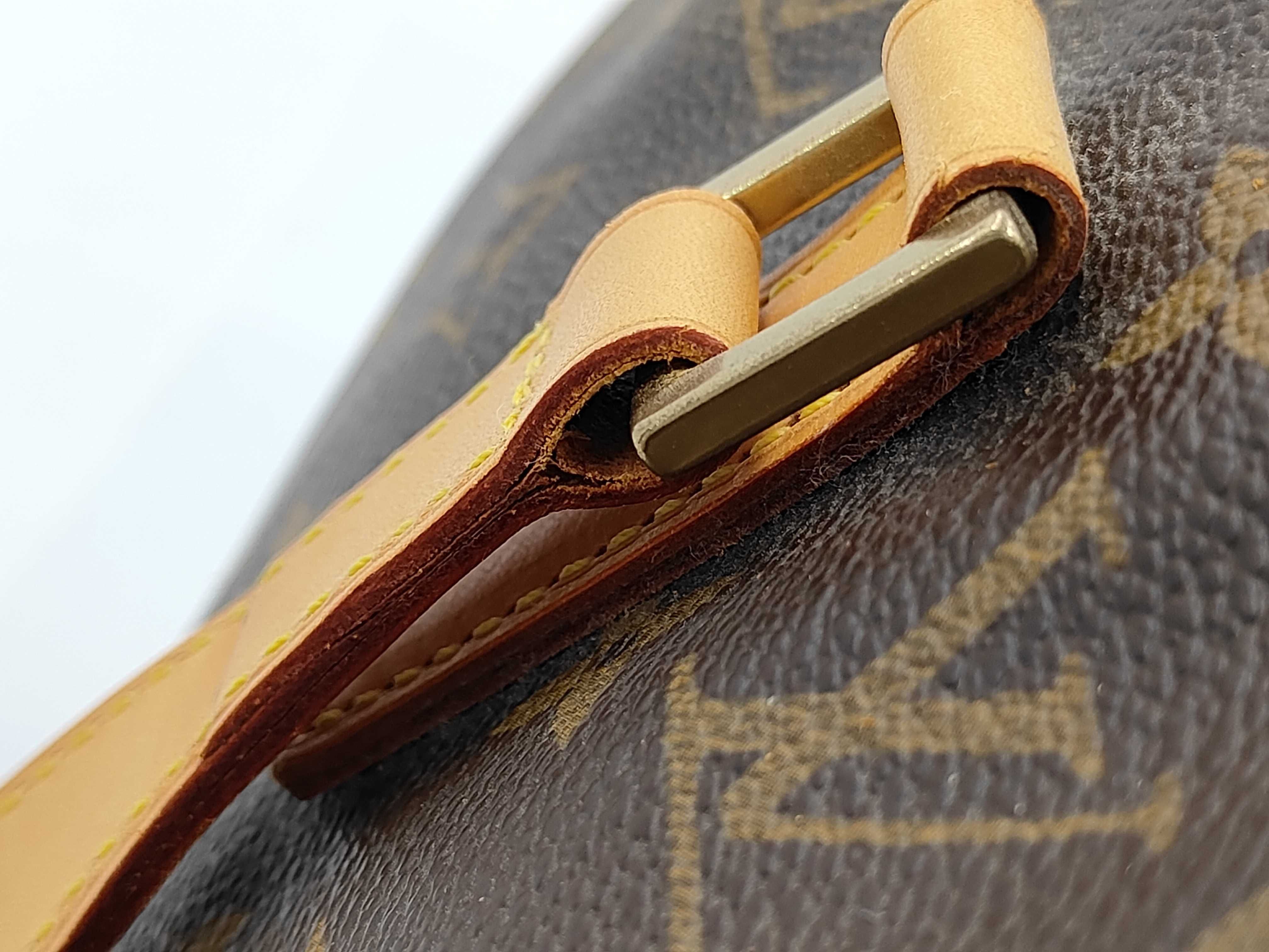 Monogram Louis Vuitton Cabas Mezzo Tote Bag — view 5