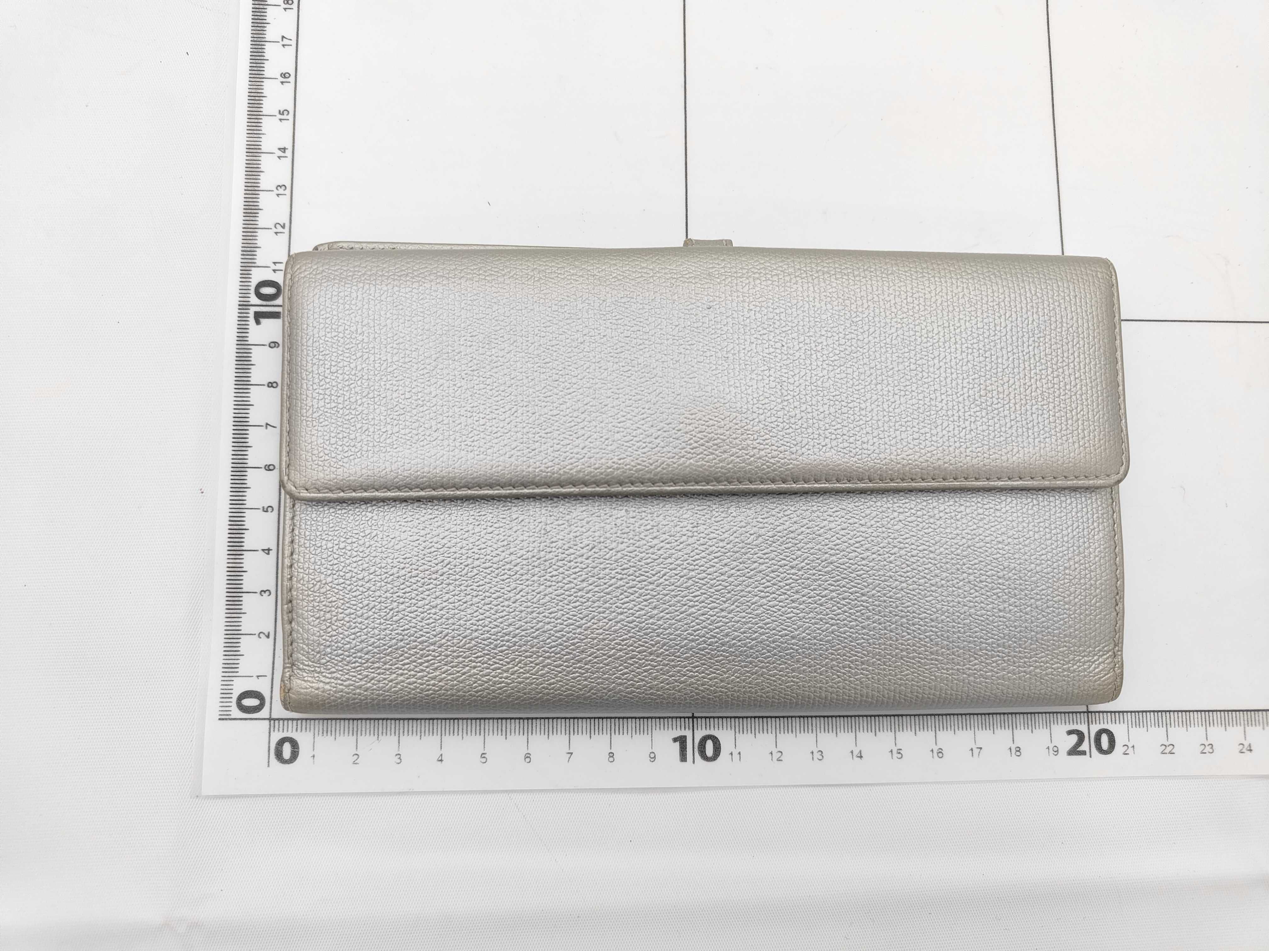 long wallet, serial number 10 series wallet — view 2