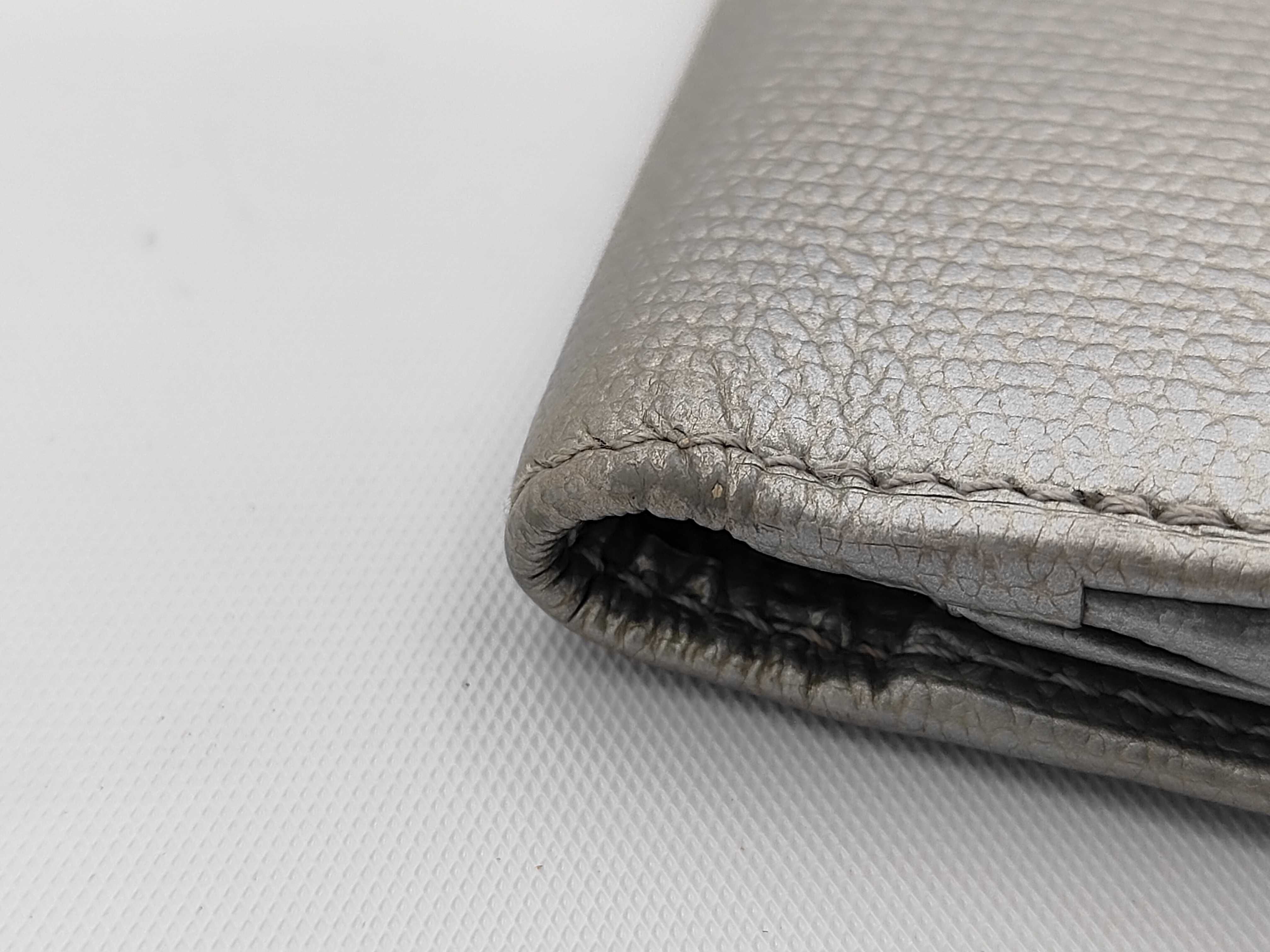 long wallet, serial number 10 series wallet — view 3