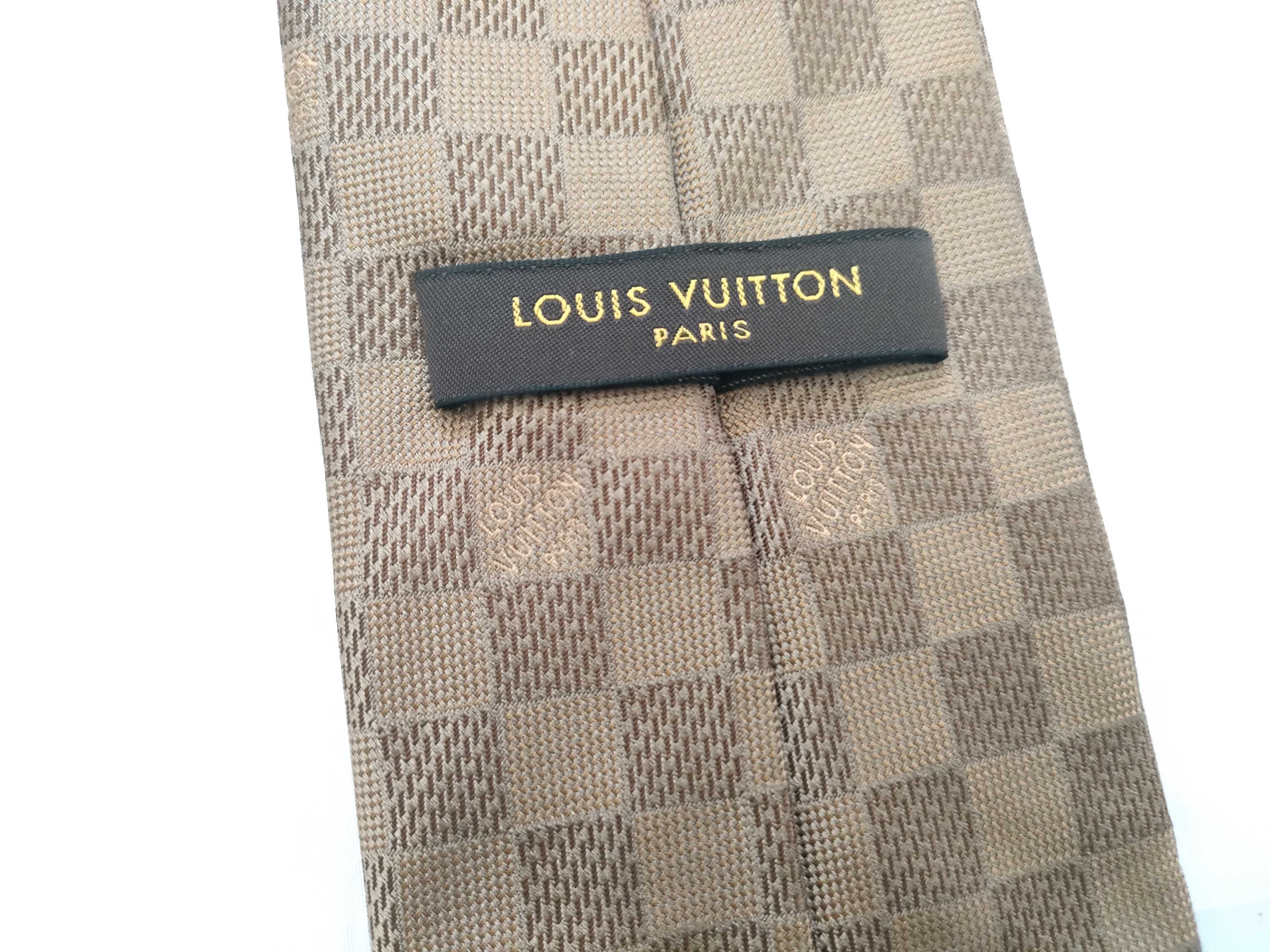 (Louis Vuitton) ties and other accessories — view 6