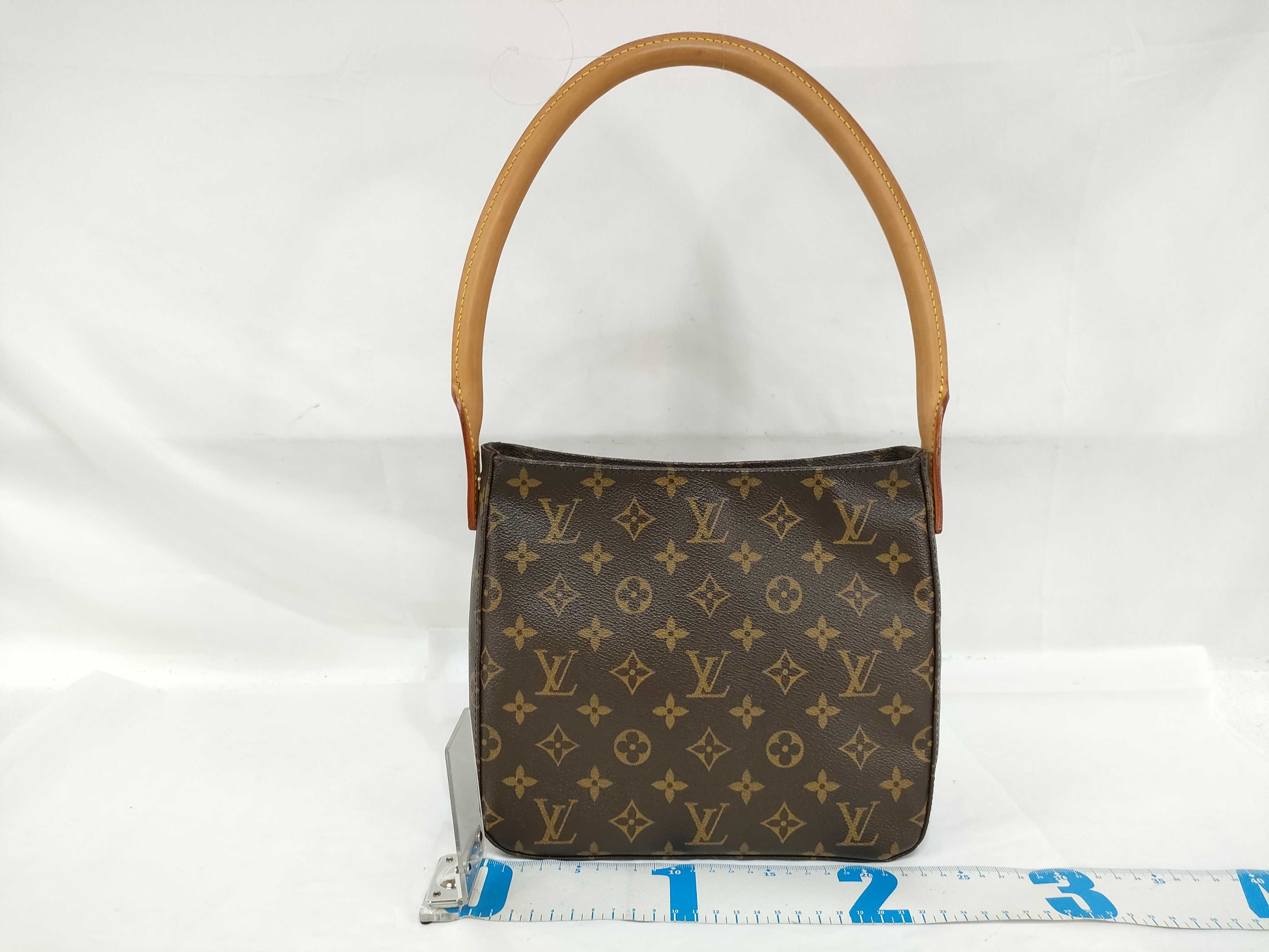 Monogram M51146 Looping MM Handbag — view 2